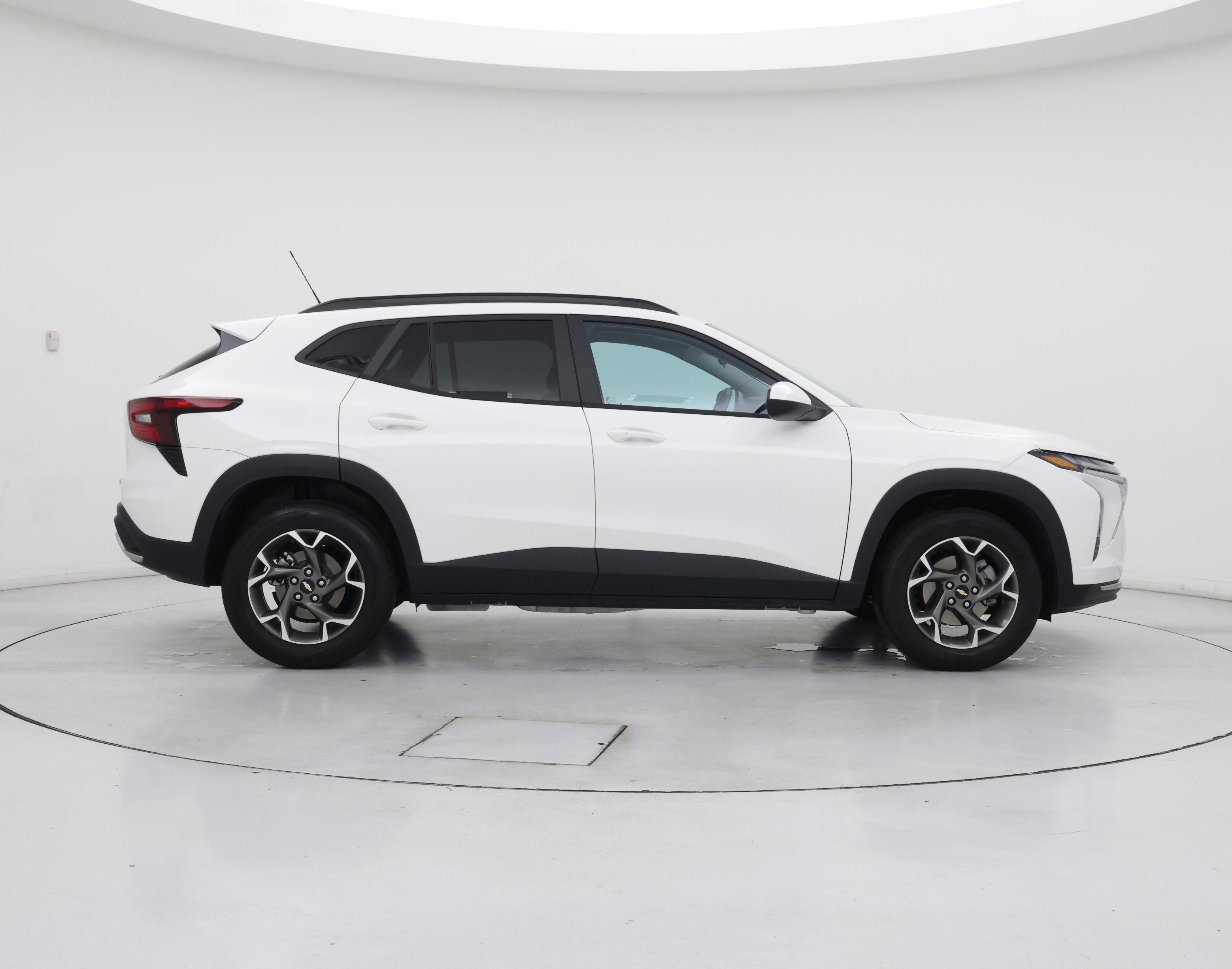 Thumbnail: 2024 Chevrolet Trax - 7