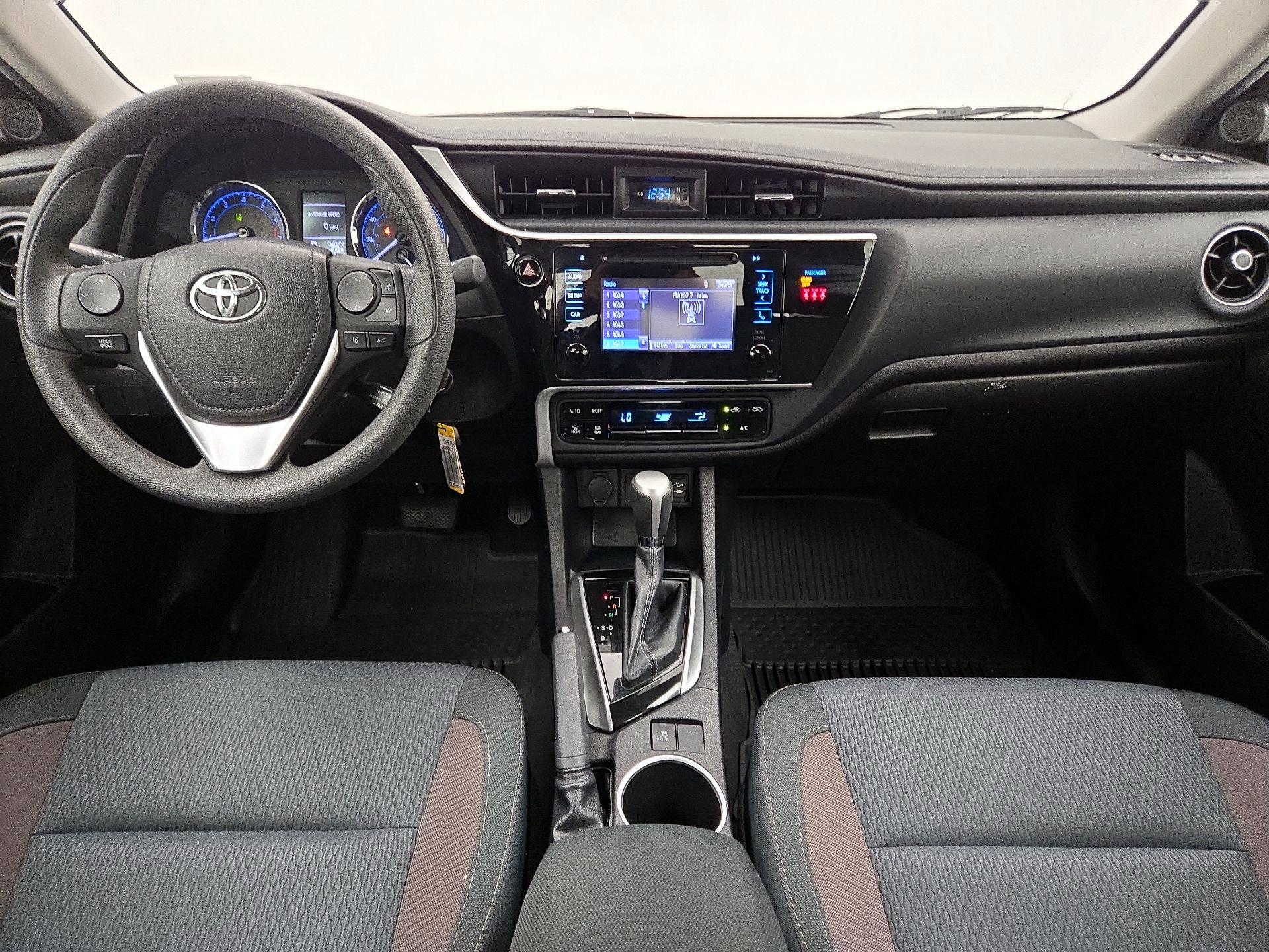 Thumbnail: 2019 Toyota Corolla - 9