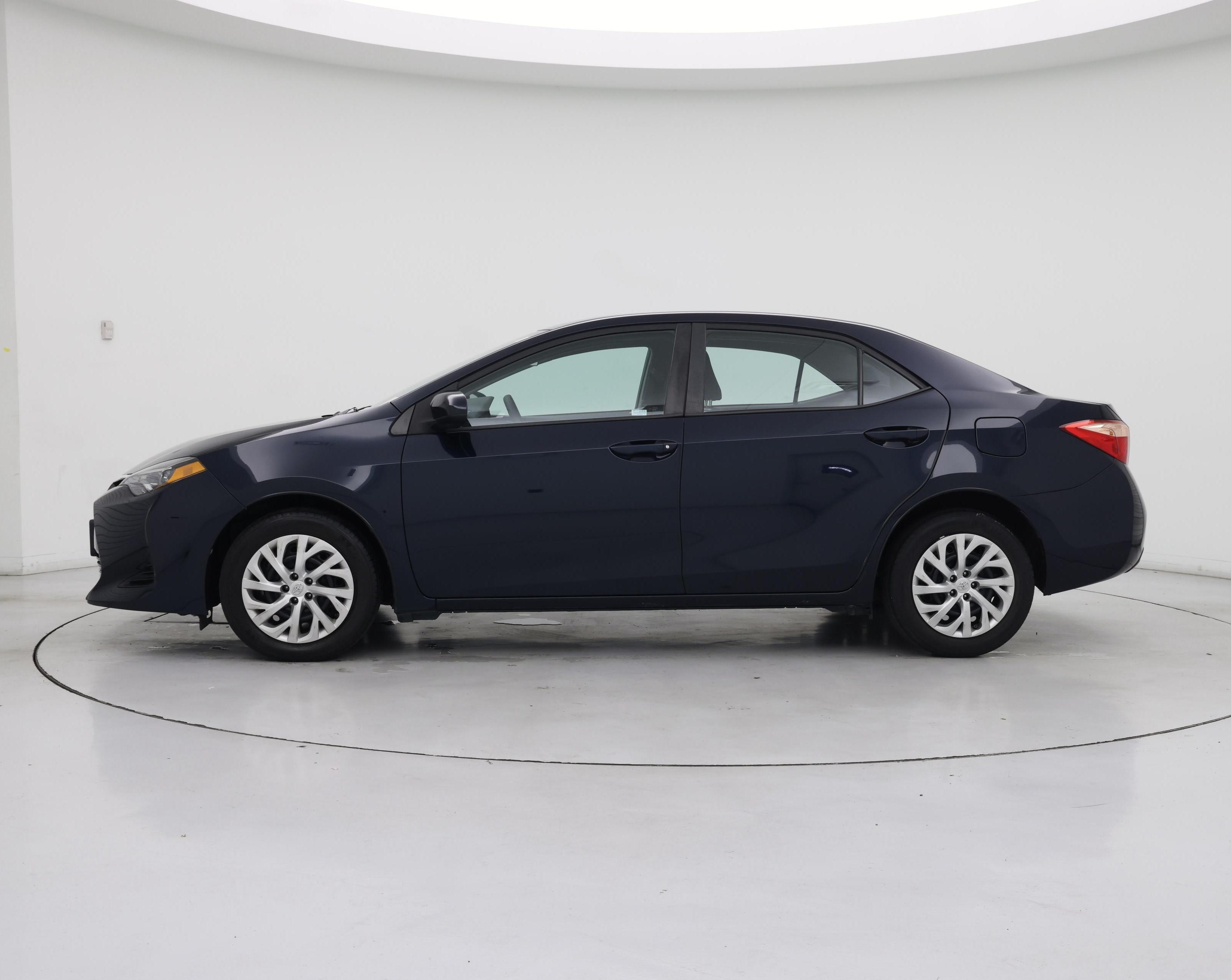 Thumbnail: 2019 Toyota Corolla - 3
