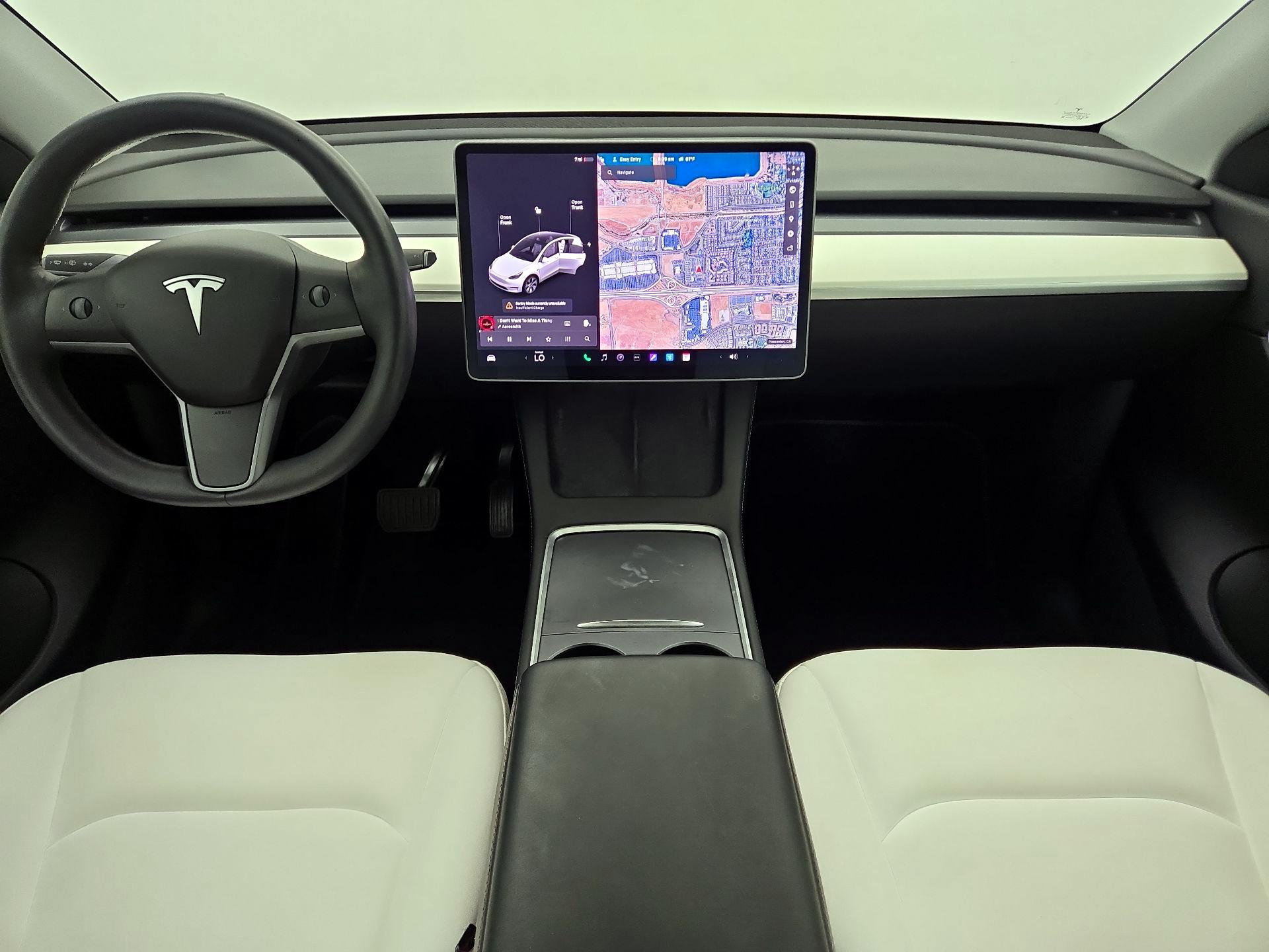 Thumbnail: 2022 Tesla Model Y - 9