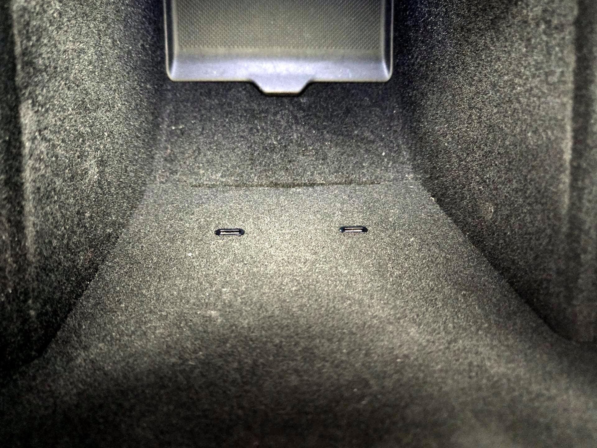 Thumbnail: 2022 Tesla Model Y - 18