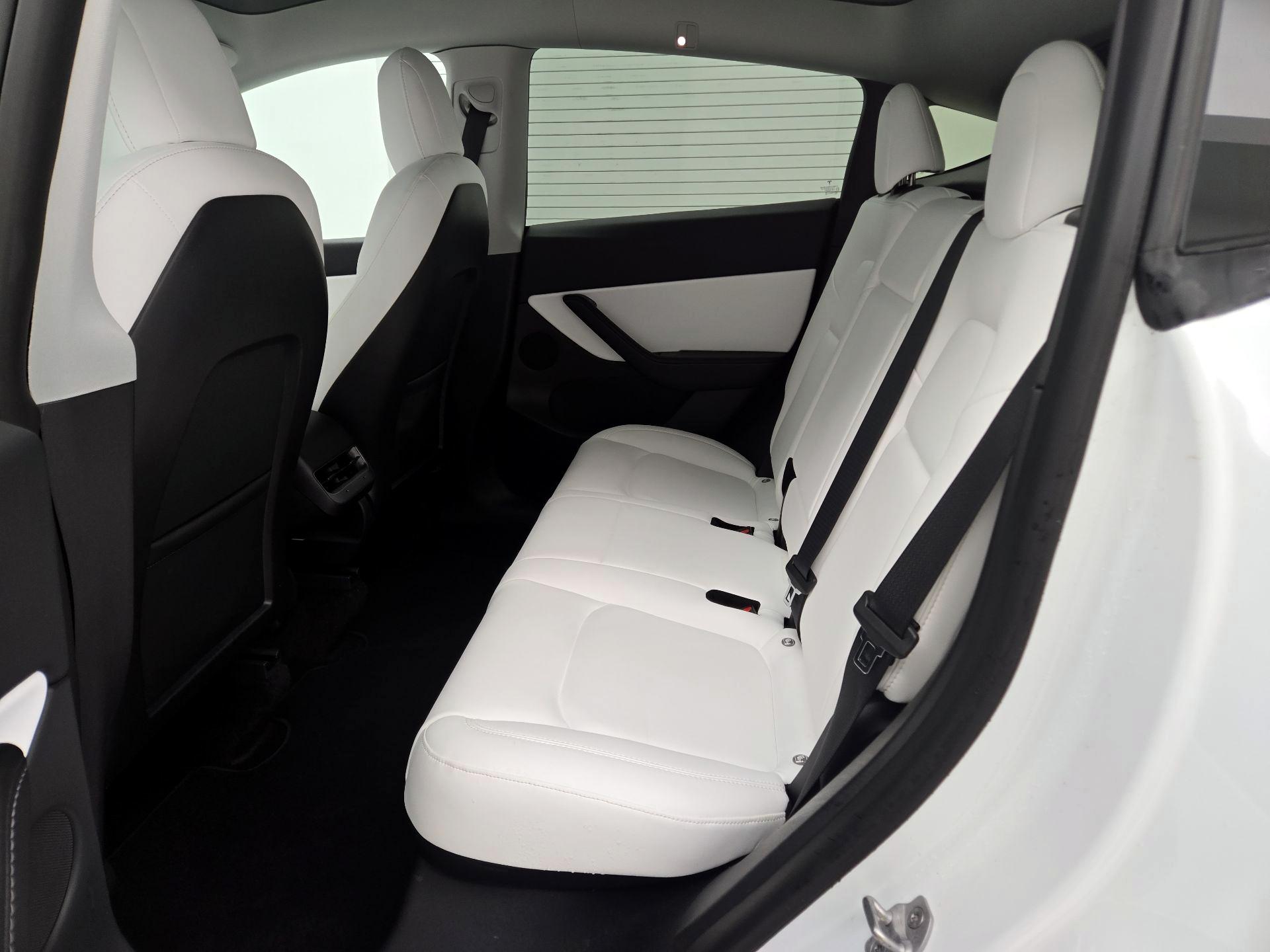 Thumbnail: 2022 Tesla Model Y - 20