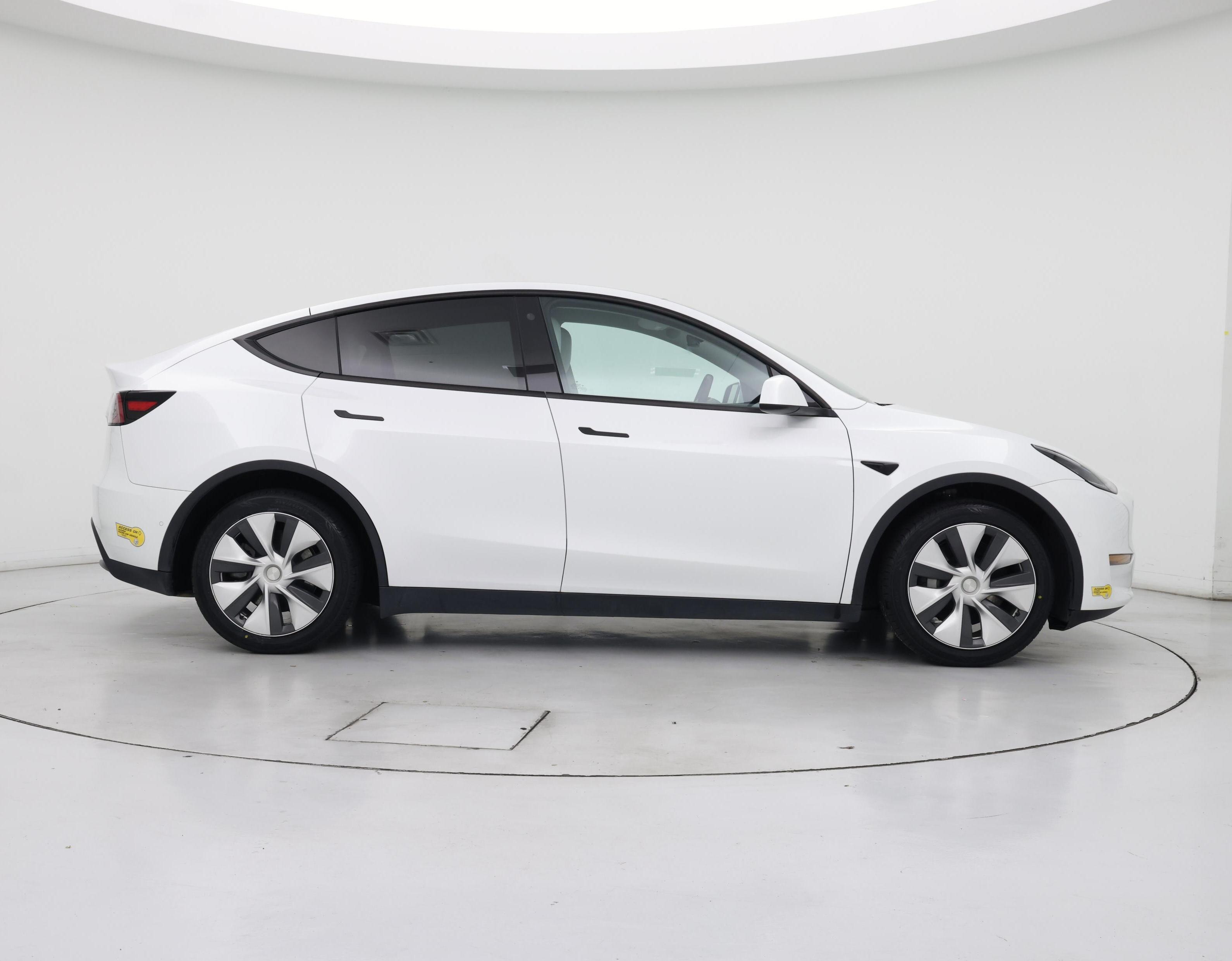 Thumbnail: 2022 Tesla Model Y - 7