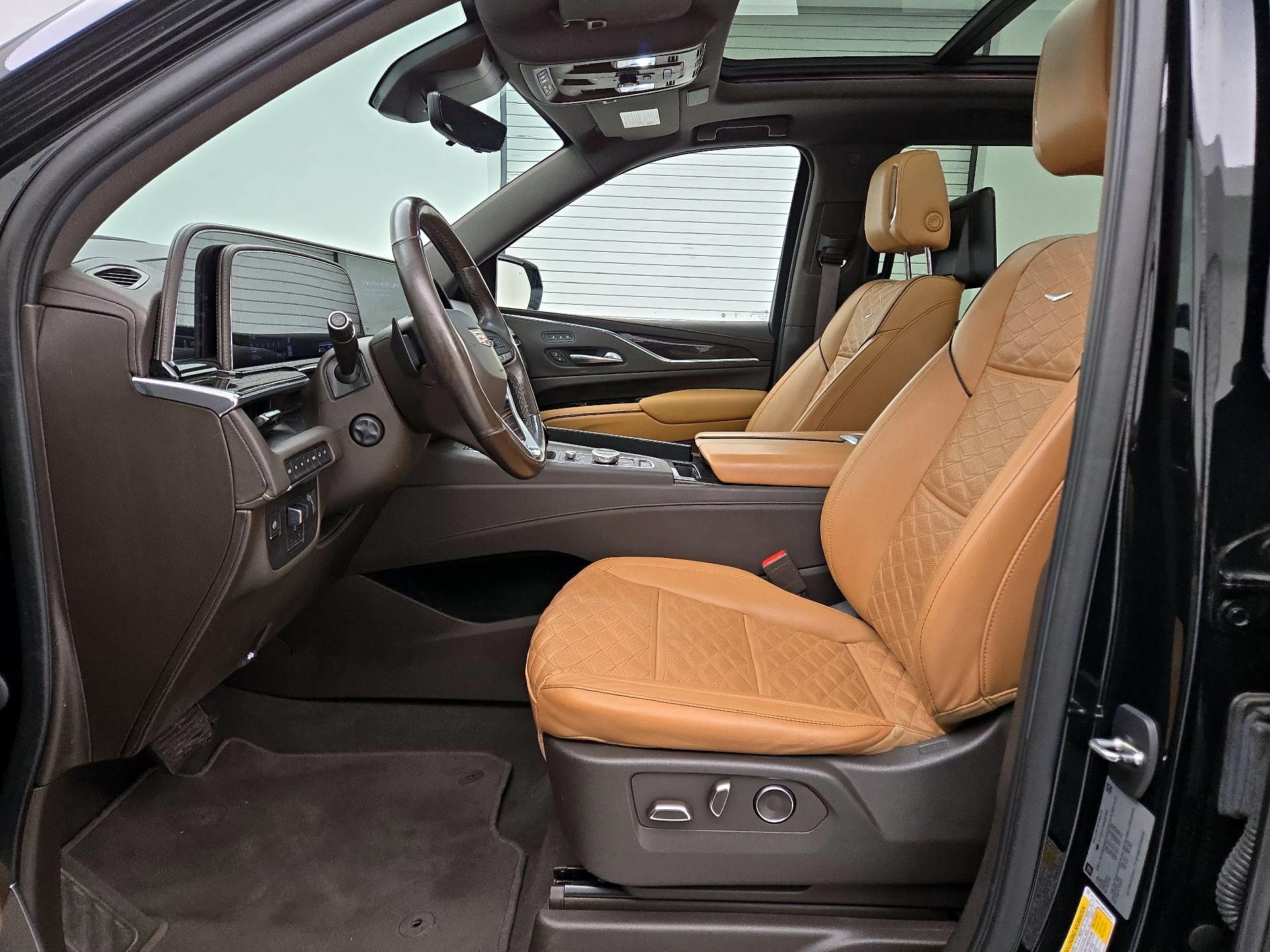 Thumbnail: 2021 Cadillac Escalade - 11