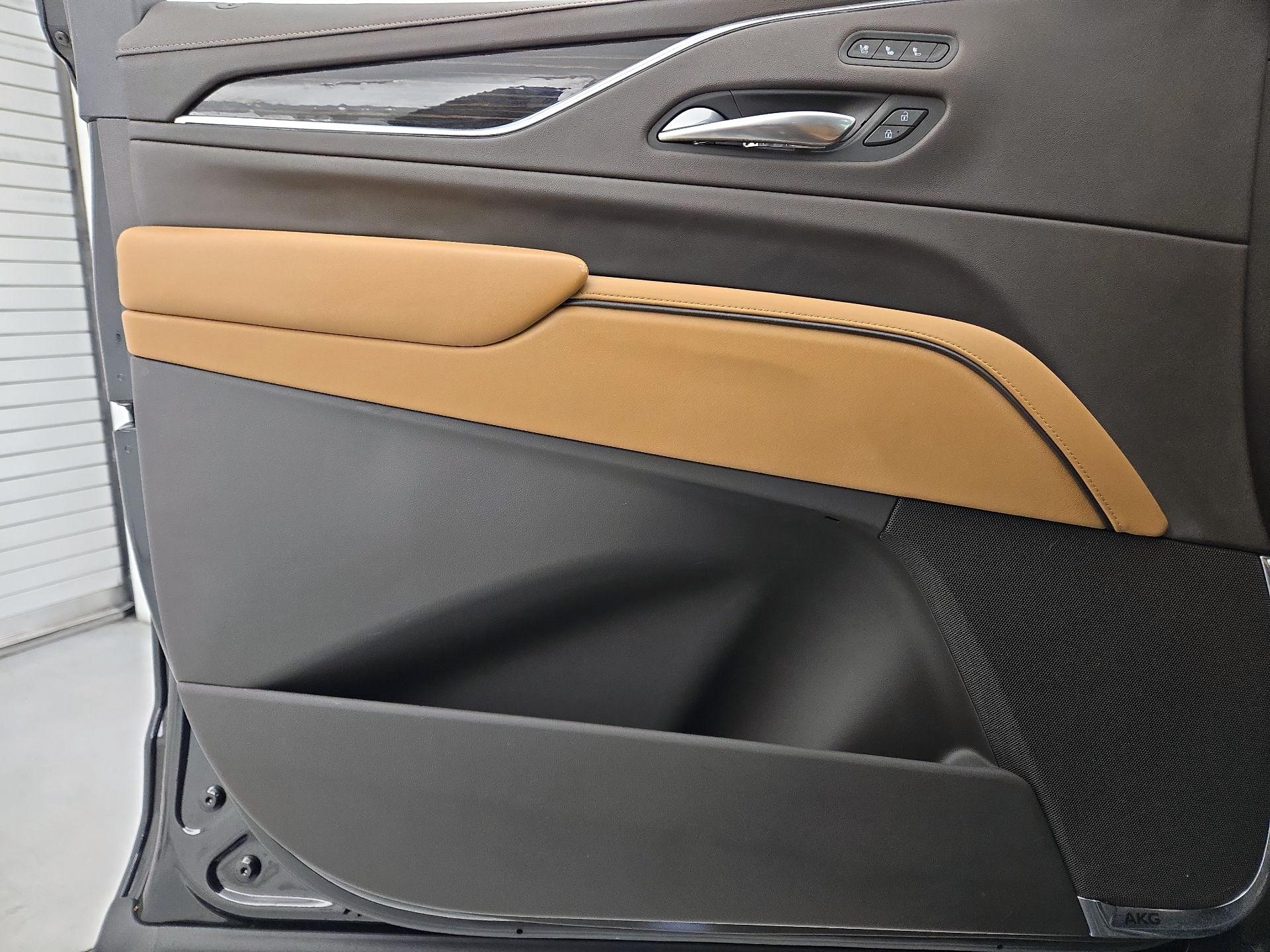 Thumbnail: 2021 Cadillac Escalade - 12