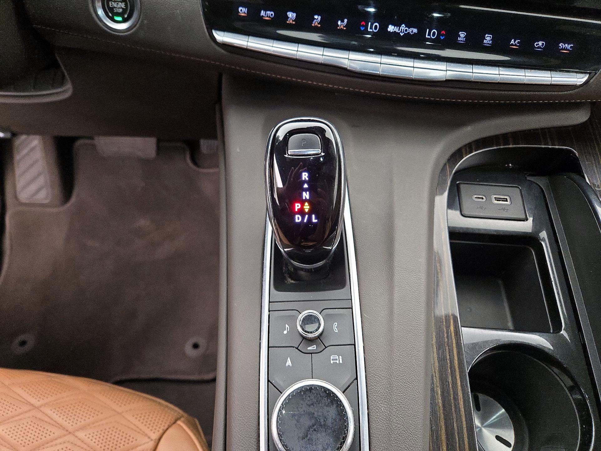 Thumbnail: 2021 Cadillac Escalade - 18