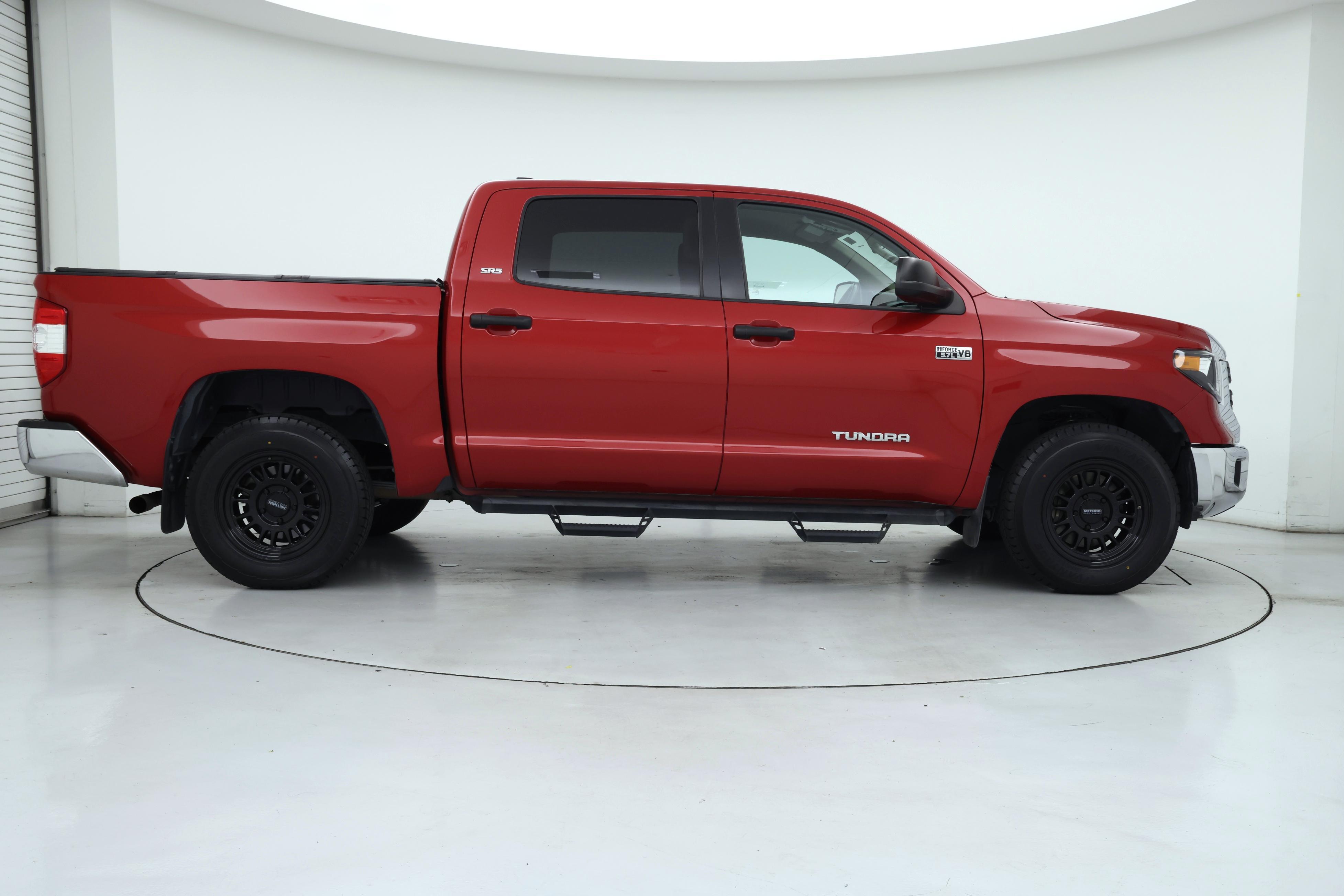 Thumbnail: 2020 Toyota Tundra - 7