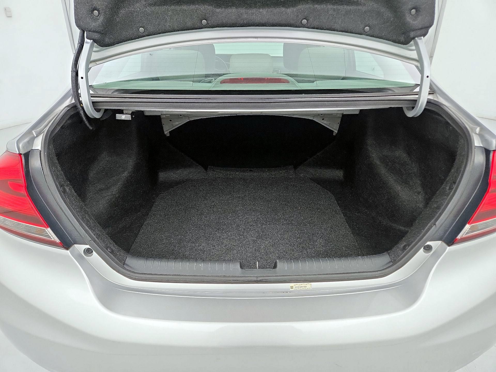 Thumbnail: 2013 Honda Civic - 18