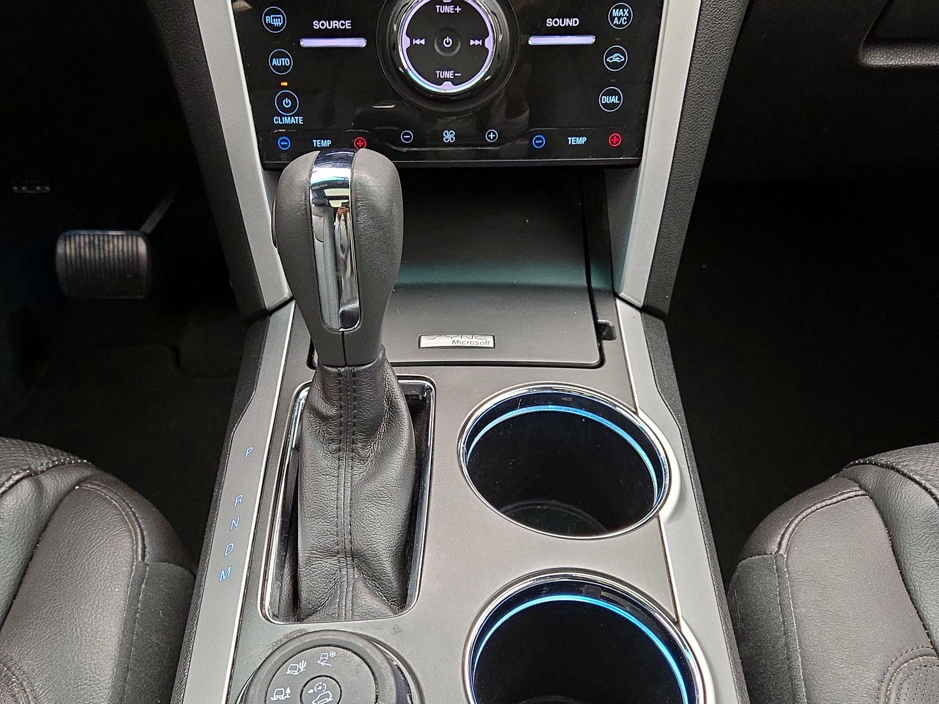 Thumbnail: 2014 Ford Explorer - 18