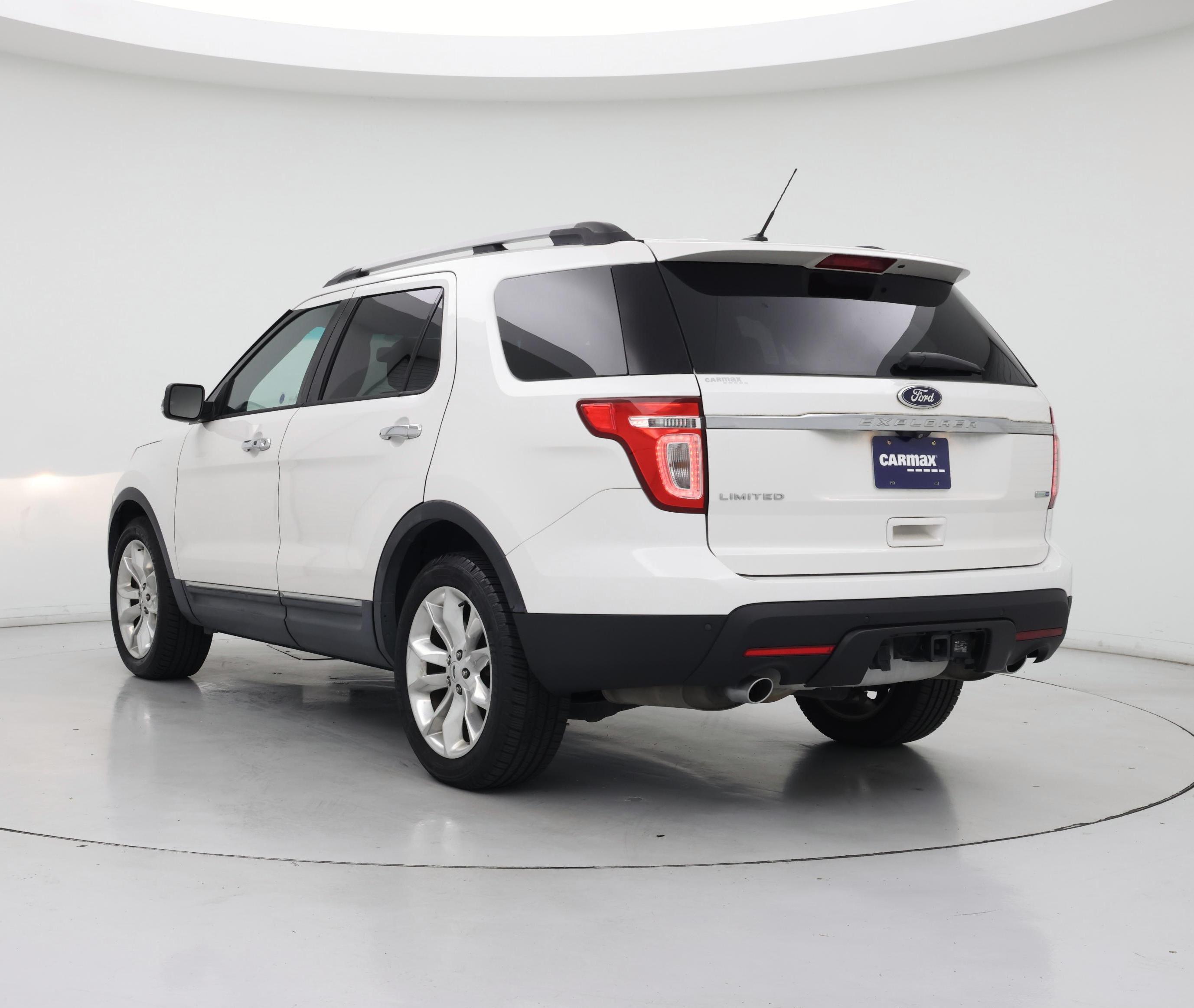 Thumbnail: 2014 Ford Explorer - 2
