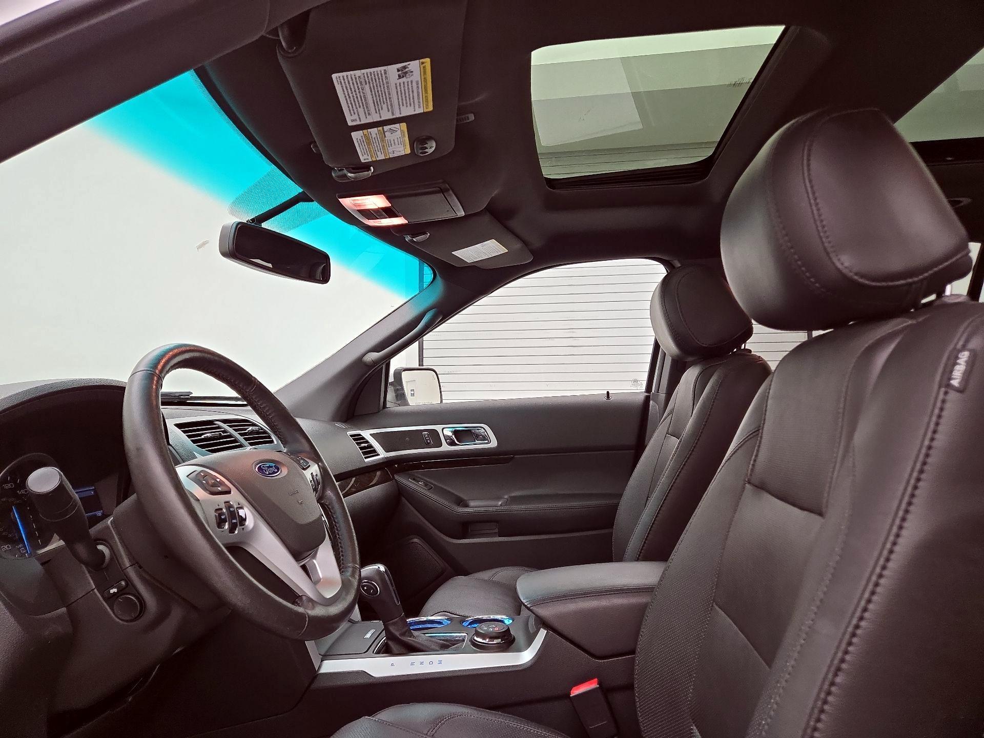 Thumbnail: 2014 Ford Explorer - 20
