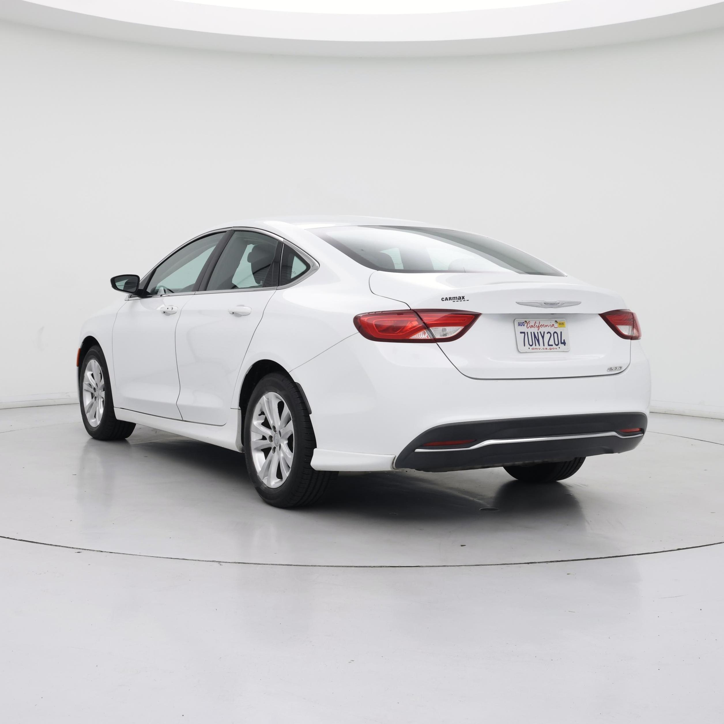 Thumbnail: 2015 Chrysler 200 - 2