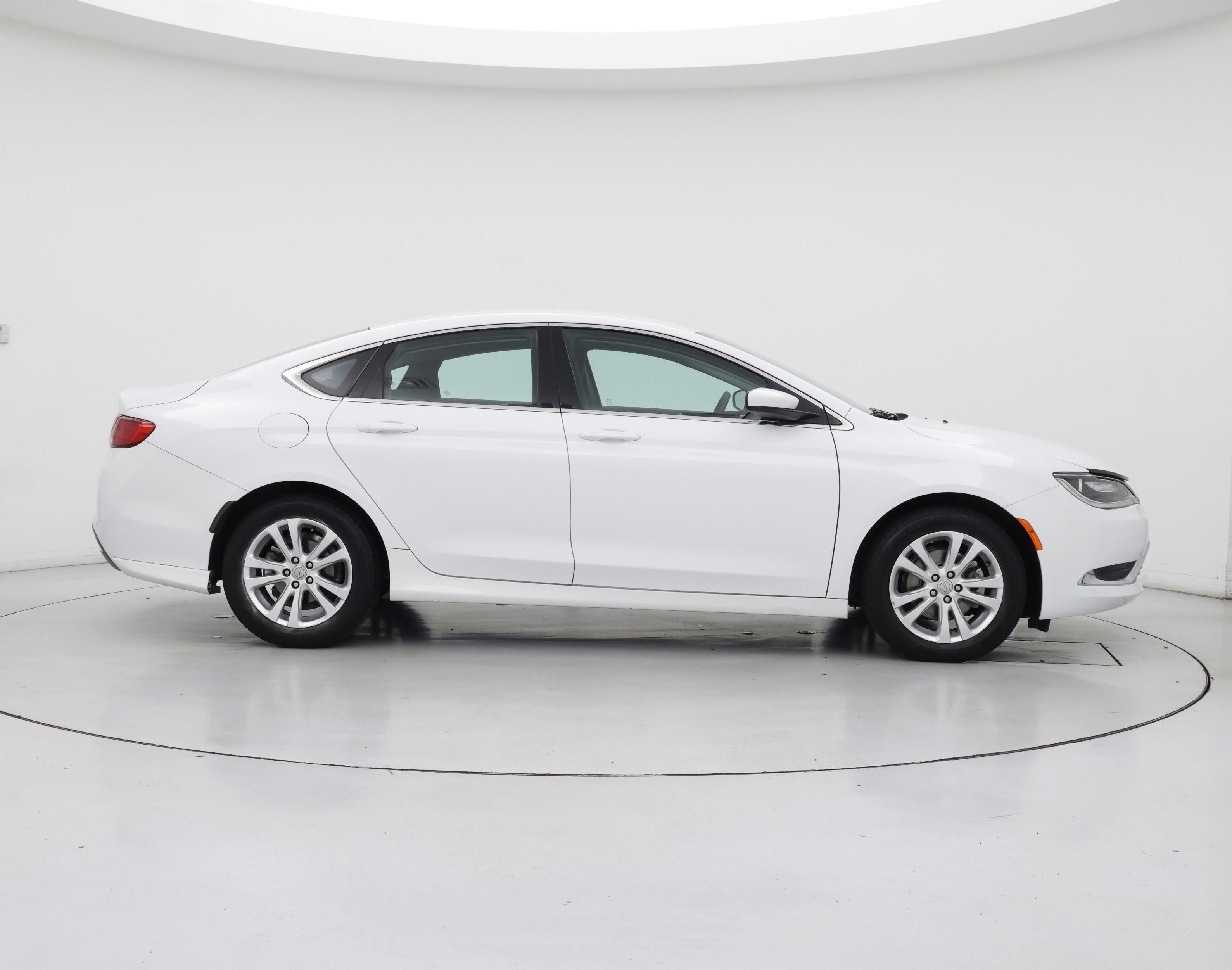 Thumbnail: 2015 Chrysler 200 - 7