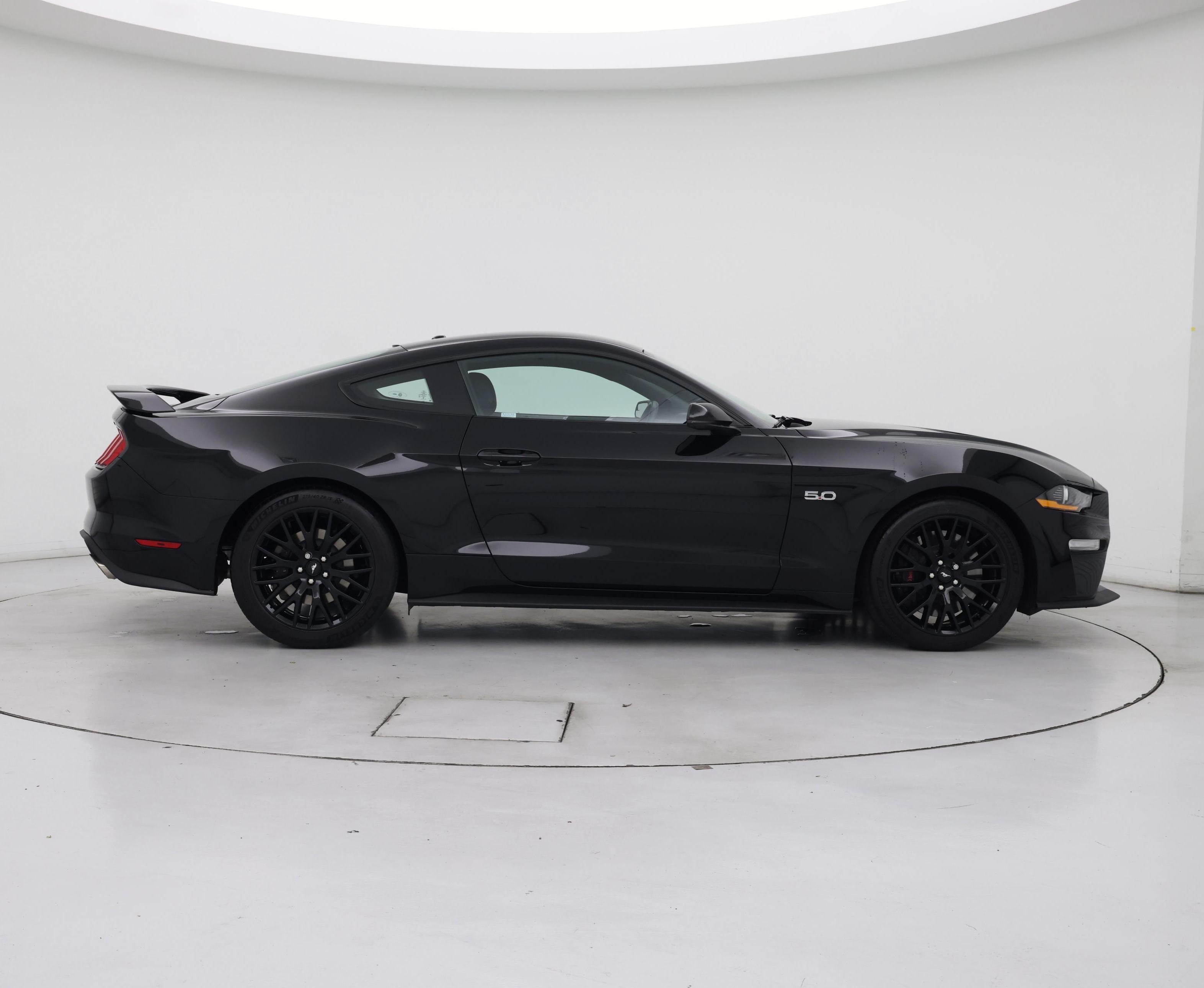 Thumbnail: 2019 Ford Mustang - 7