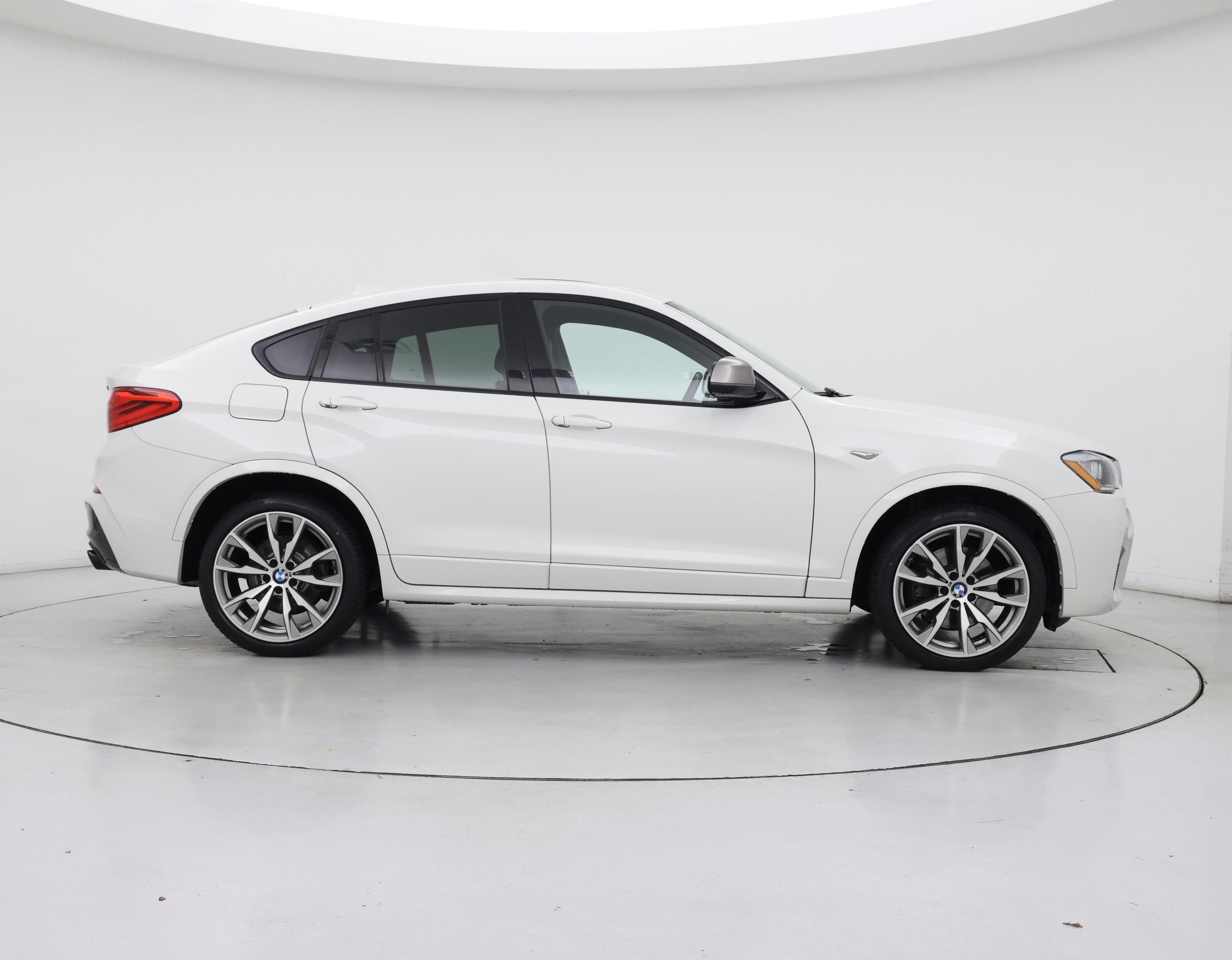 Thumbnail: 2017 BMW X4 - 7