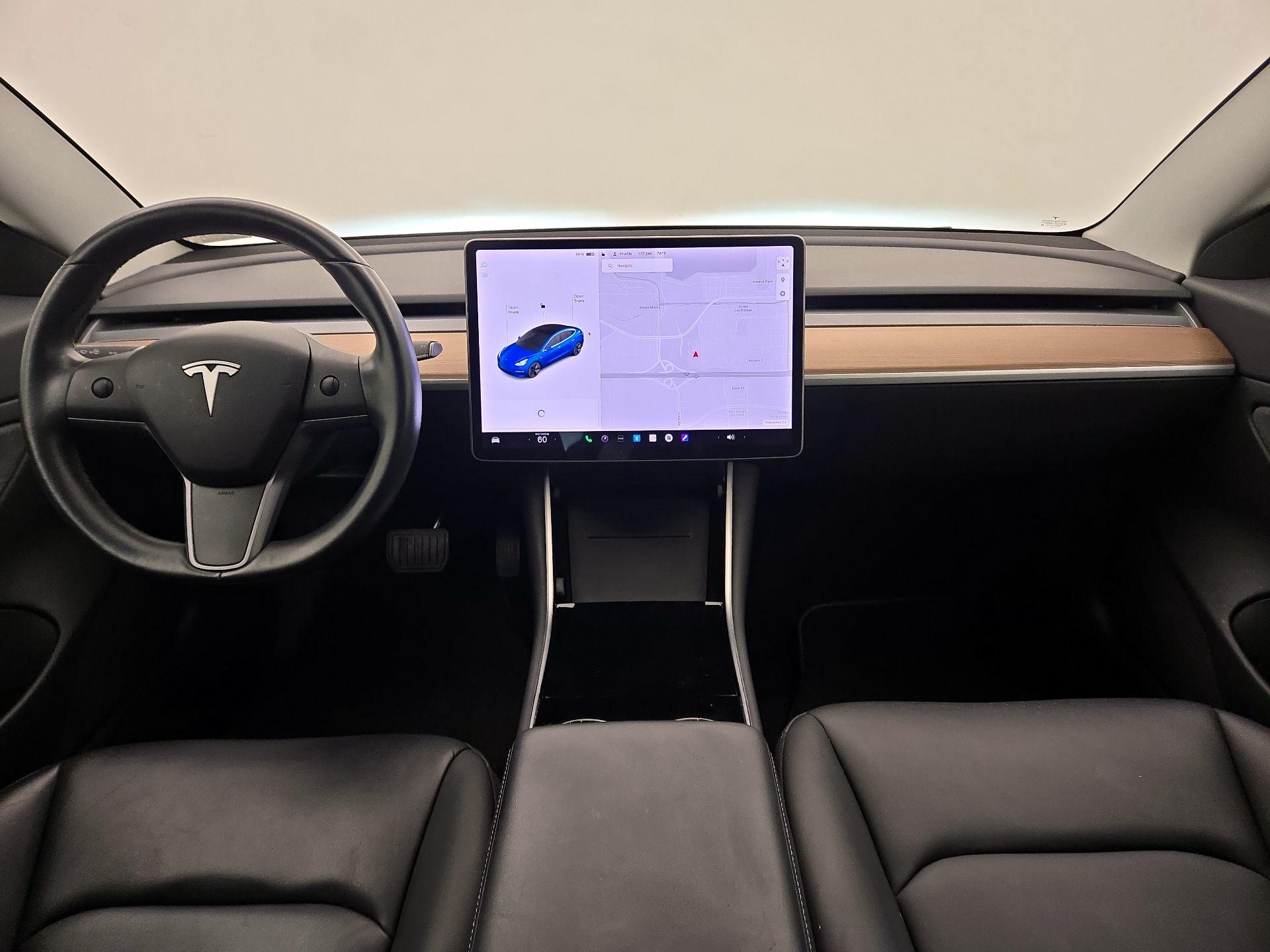 Thumbnail: 2019 Tesla Model 3 - 9