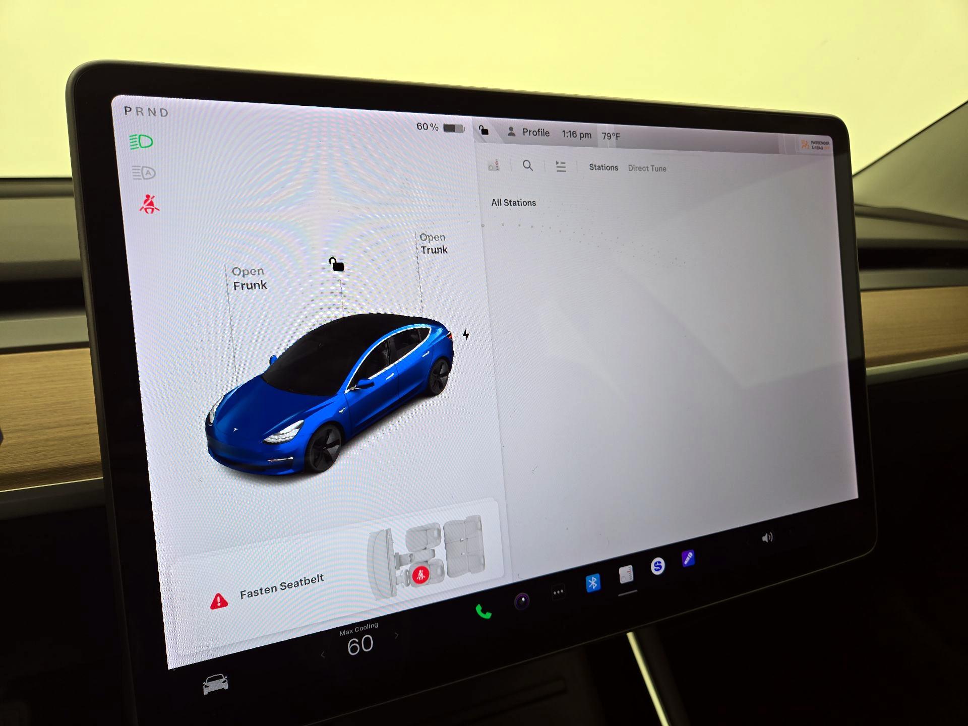 Thumbnail: 2019 Tesla Model 3 - 16