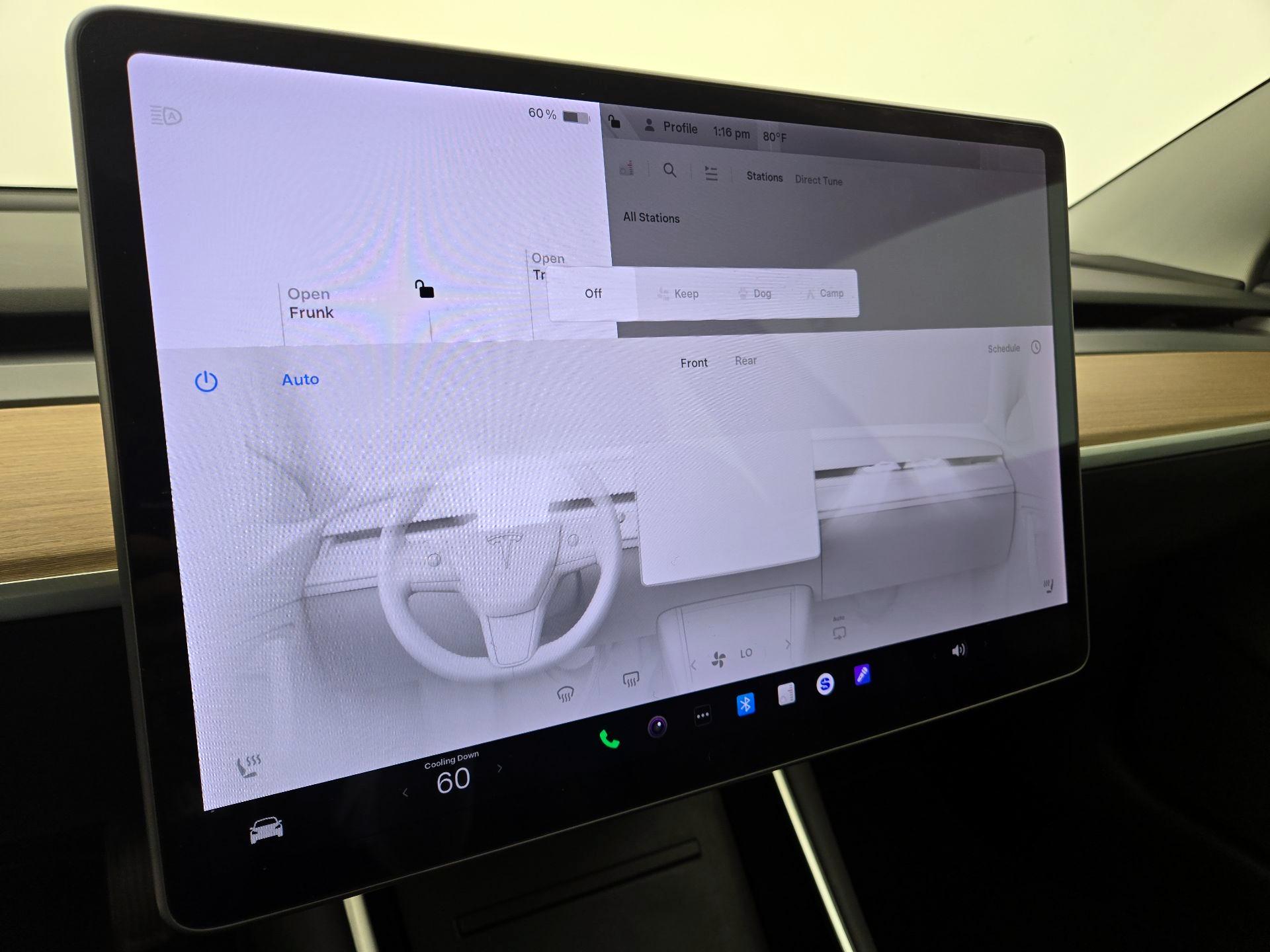 Thumbnail: 2019 Tesla Model 3 - 17