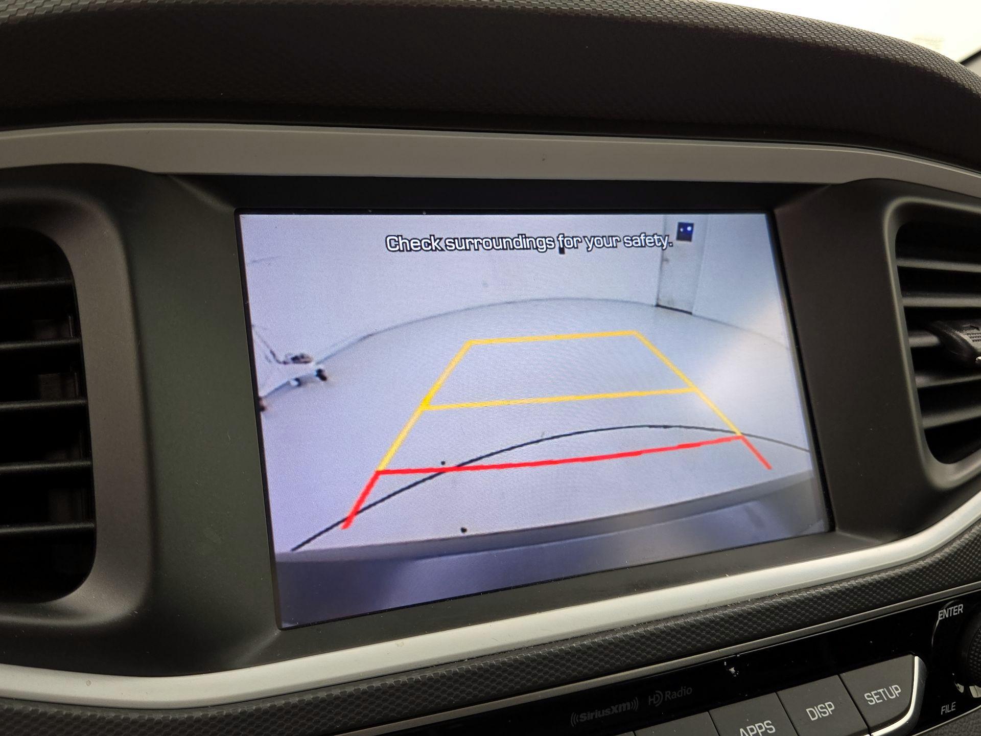 Thumbnail: 2018 Hyundai Ioniq - 14