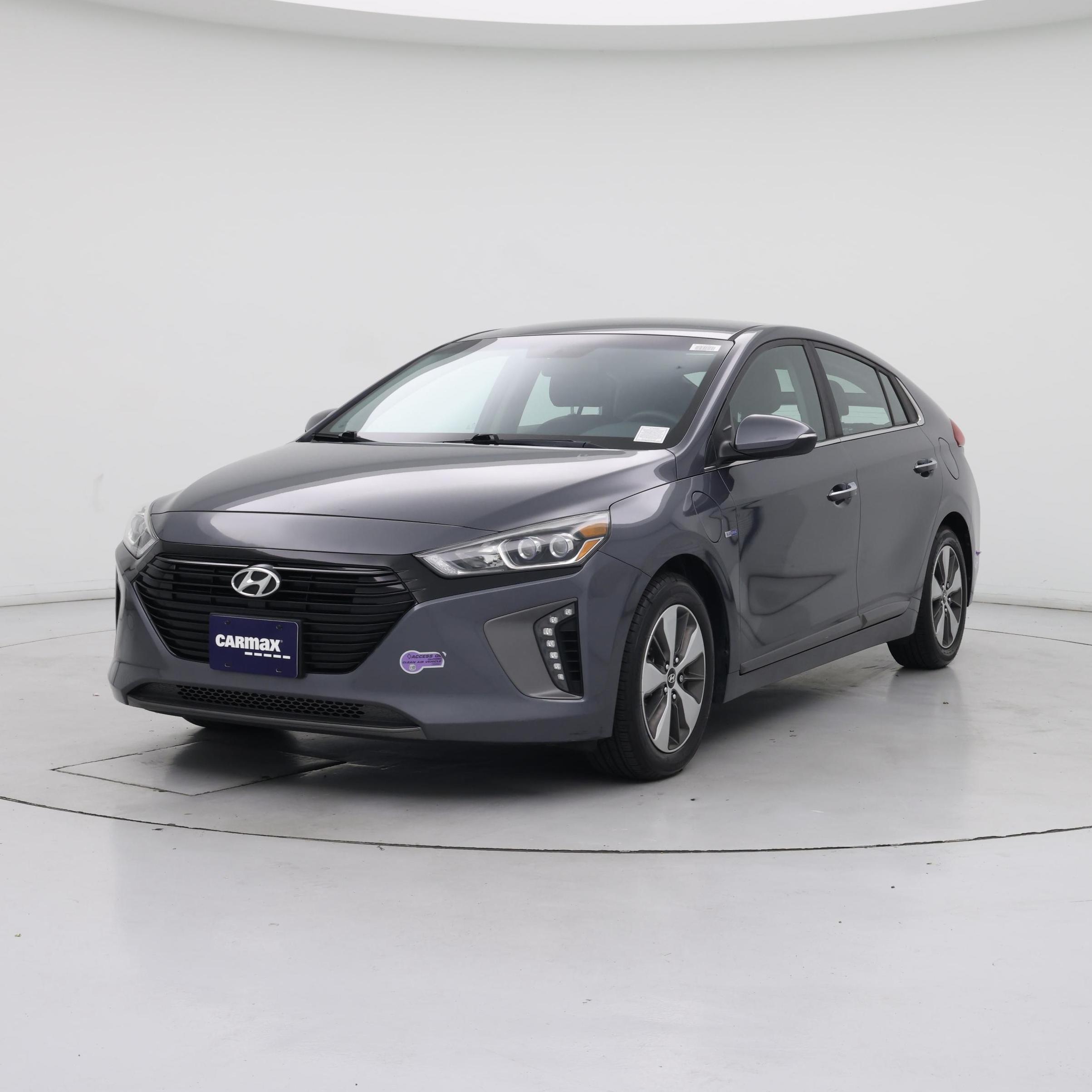 Thumbnail: 2018 Hyundai Ioniq - 4