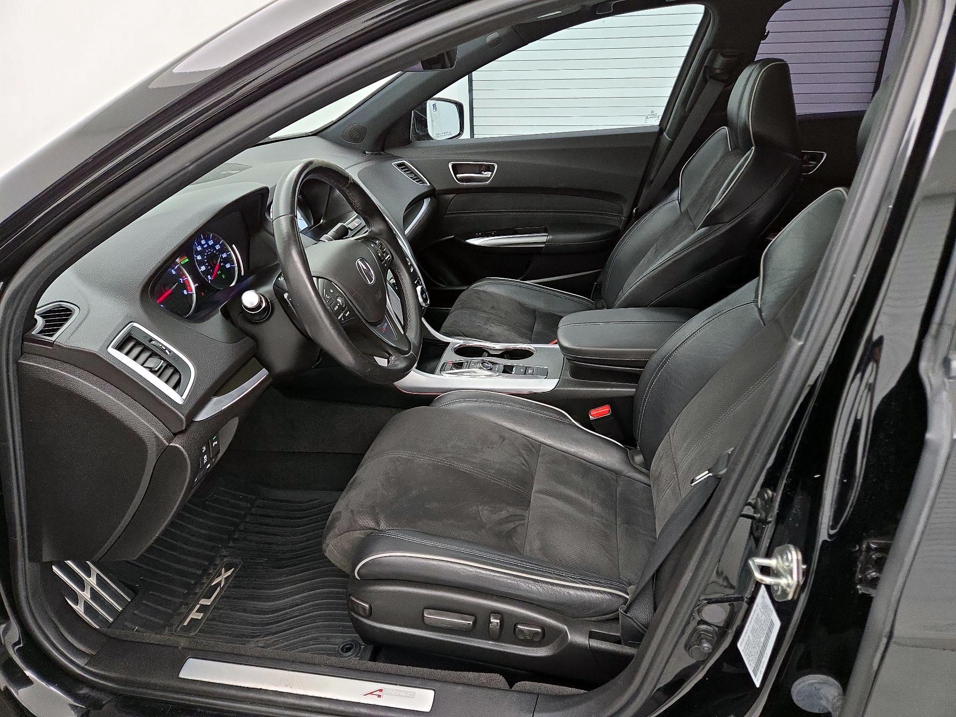 Thumbnail: 2019 Acura TLX - 11