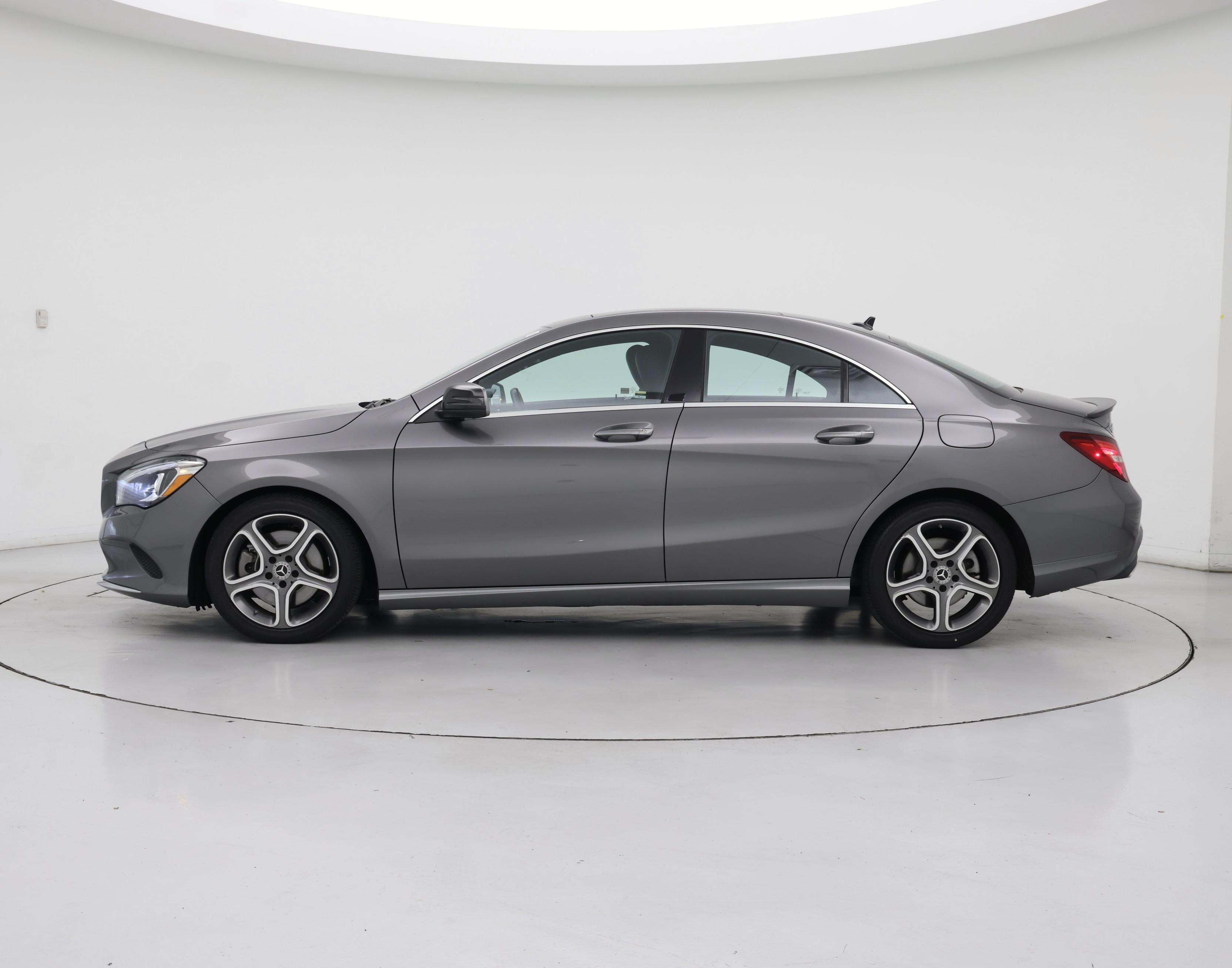 Thumbnail: 2018 Mercedes-Benz CLA - 3