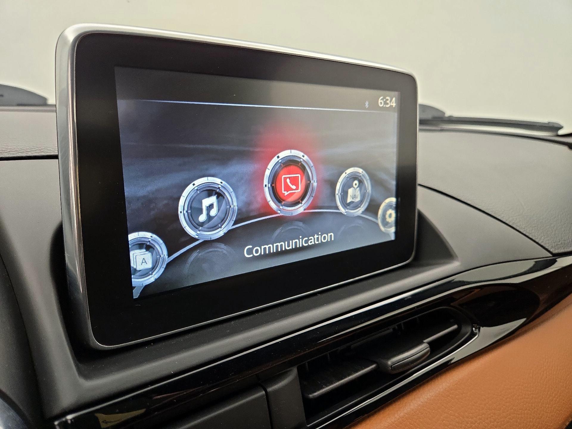 Thumbnail: 2017 Fiat 124 Spider - 15
