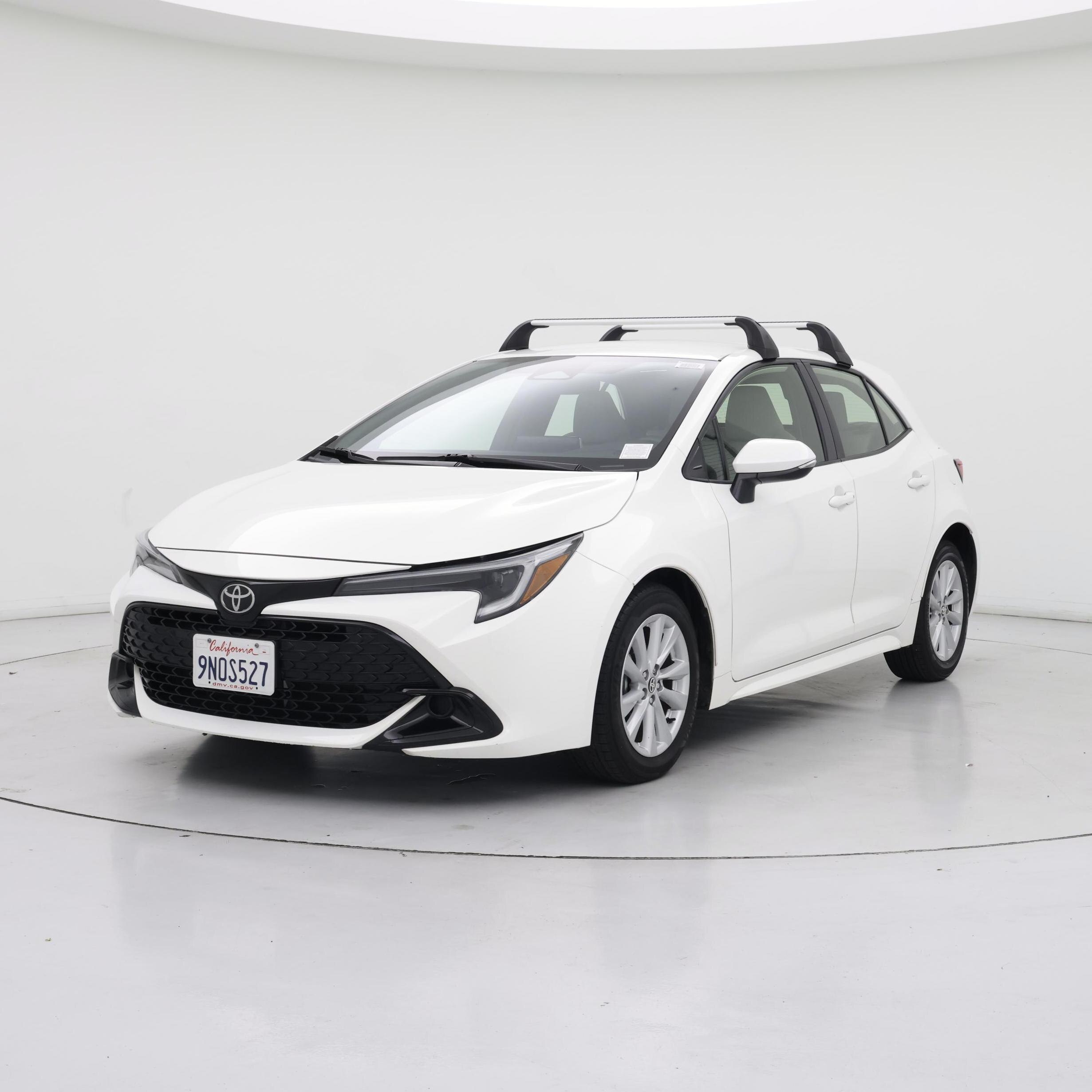 Thumbnail: 2023 Toyota Corolla - 4