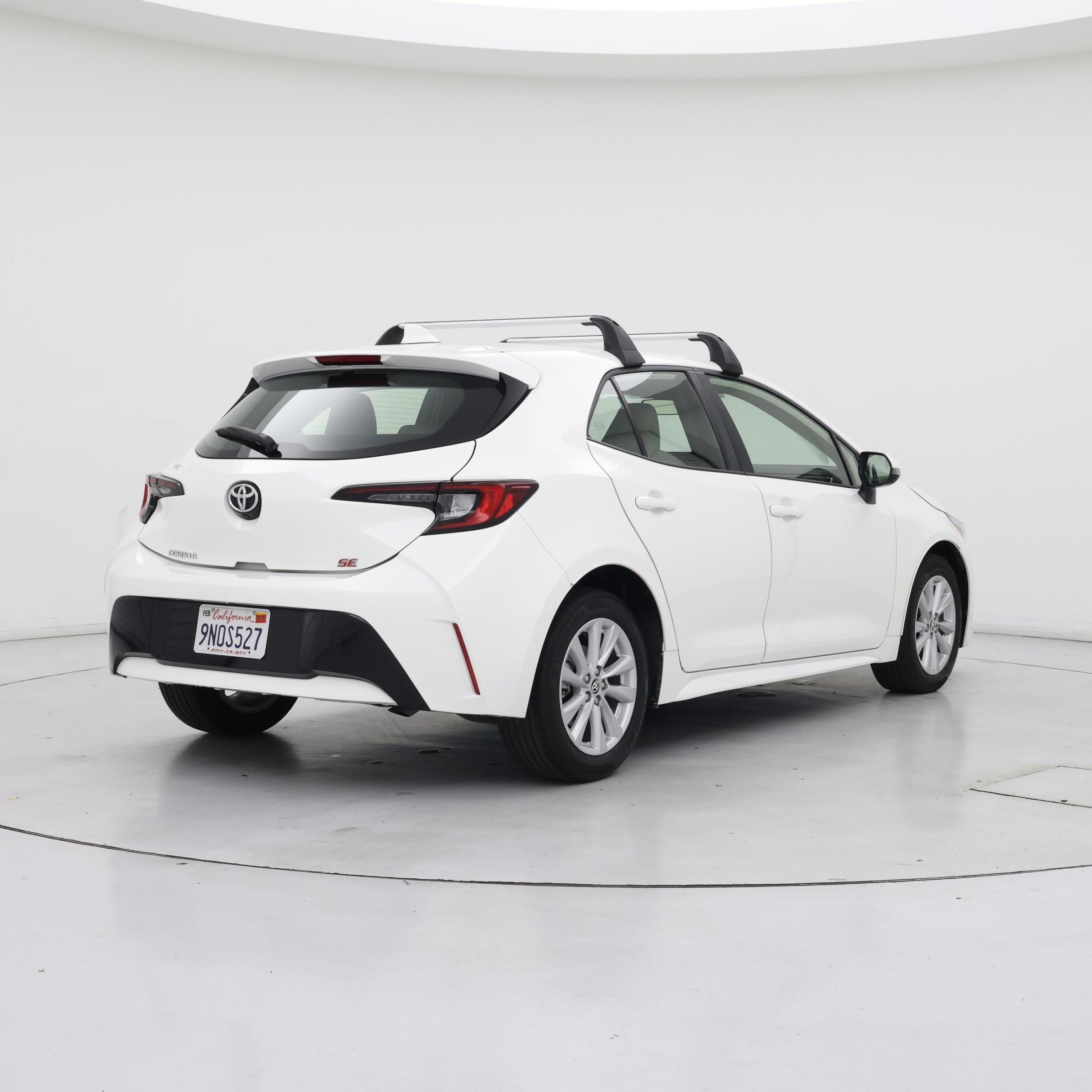 Thumbnail: 2023 Toyota Corolla - 8