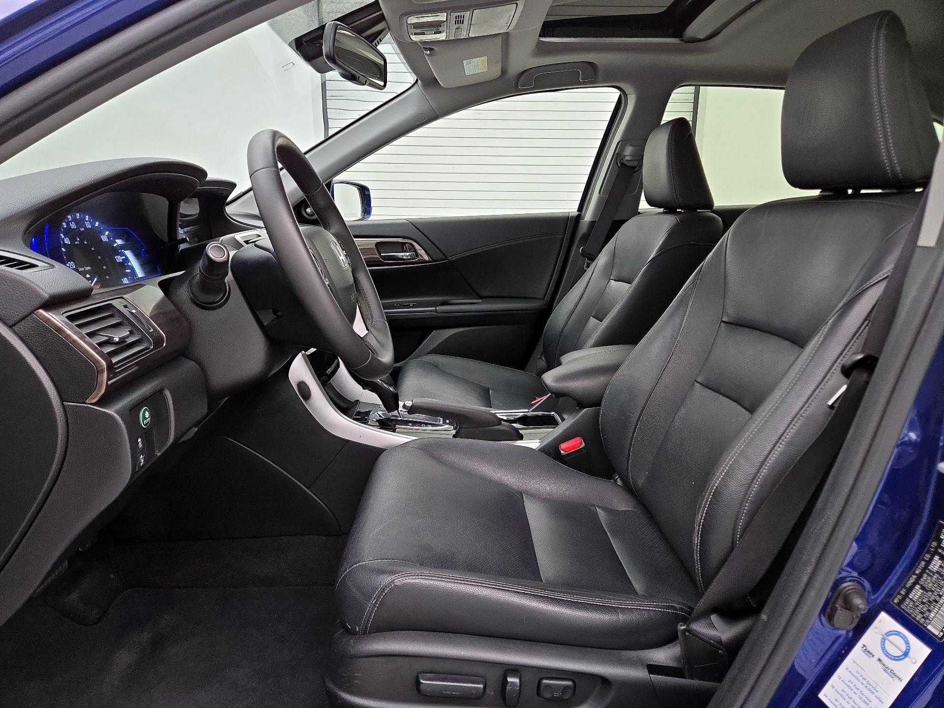 Thumbnail: 2017 Honda Accord - 11