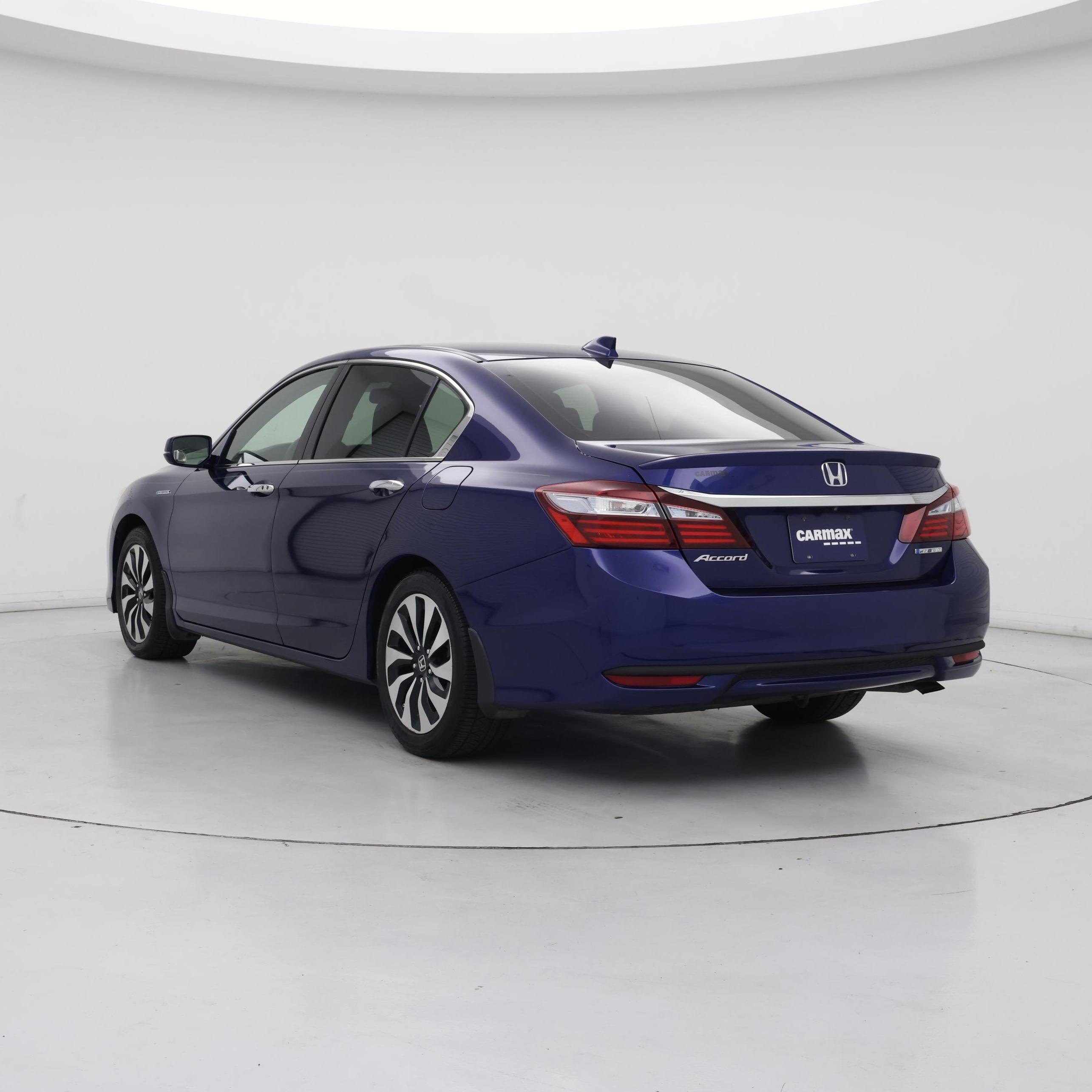Thumbnail: 2017 Honda Accord - 2