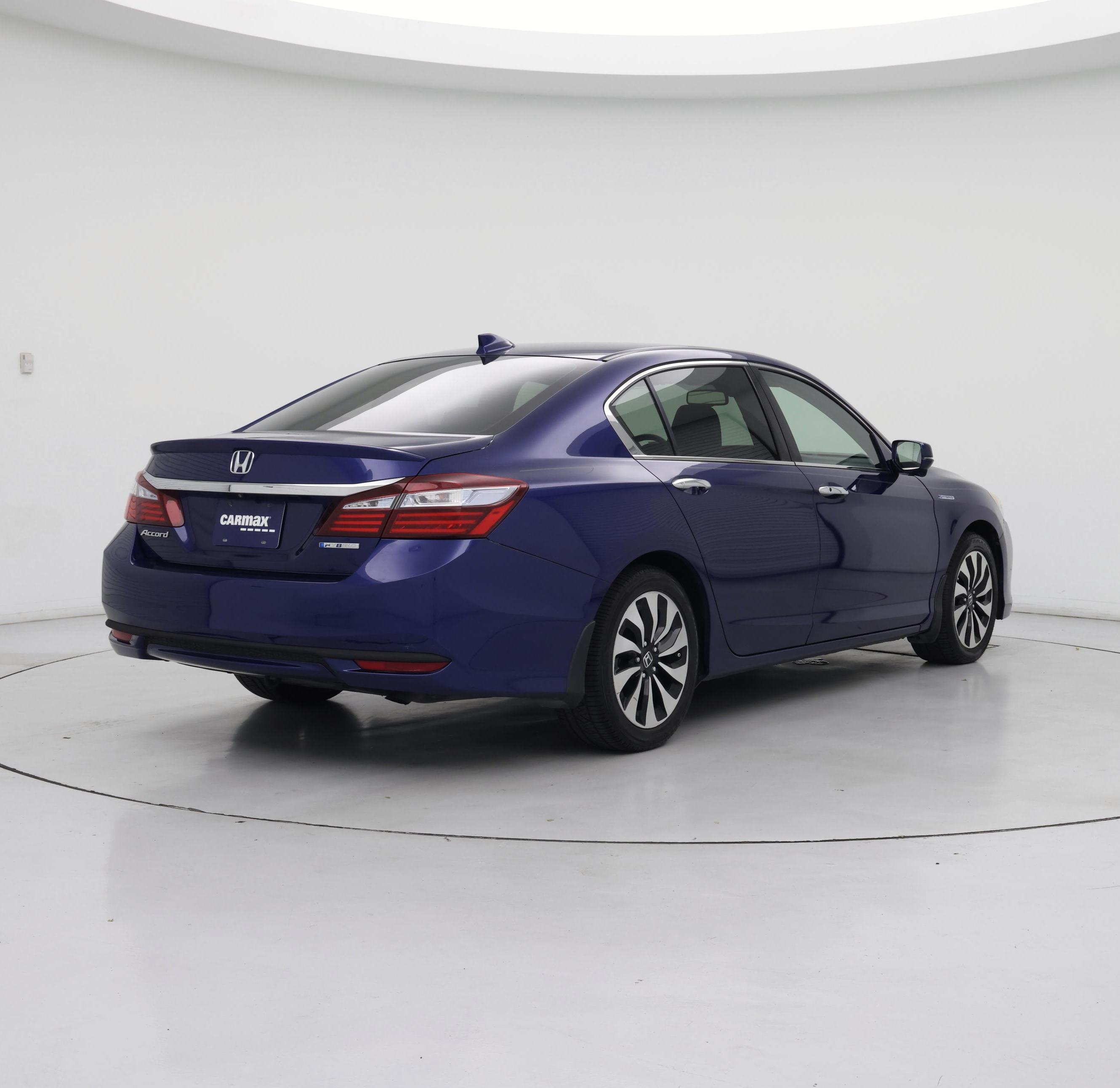 Thumbnail: 2017 Honda Accord - 8