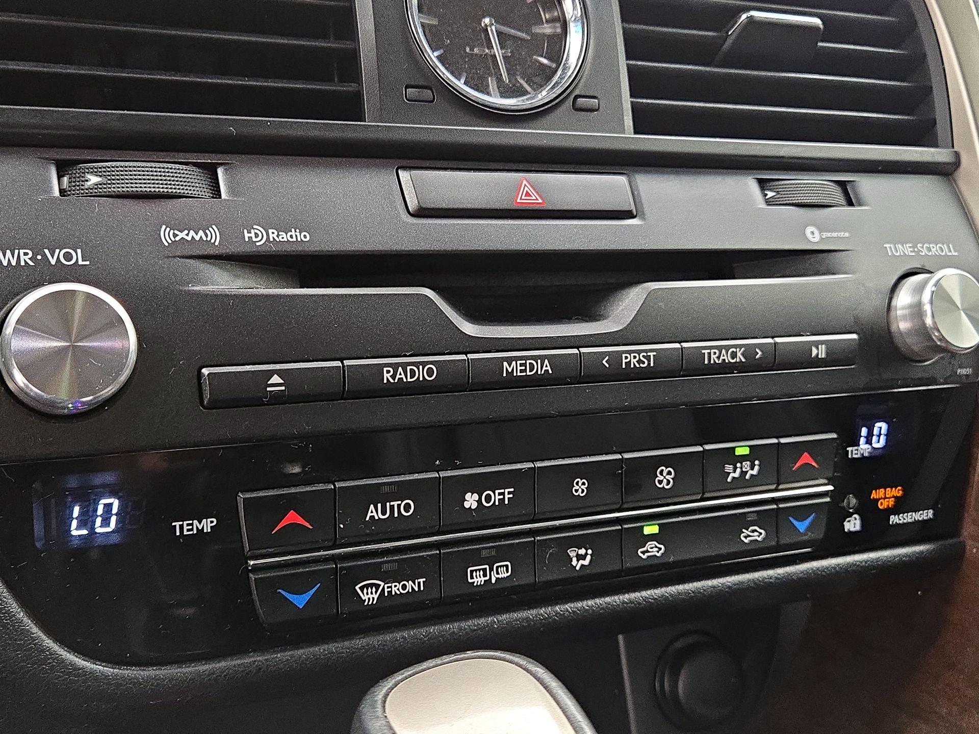 Thumbnail: 2016 Lexus RX - 16