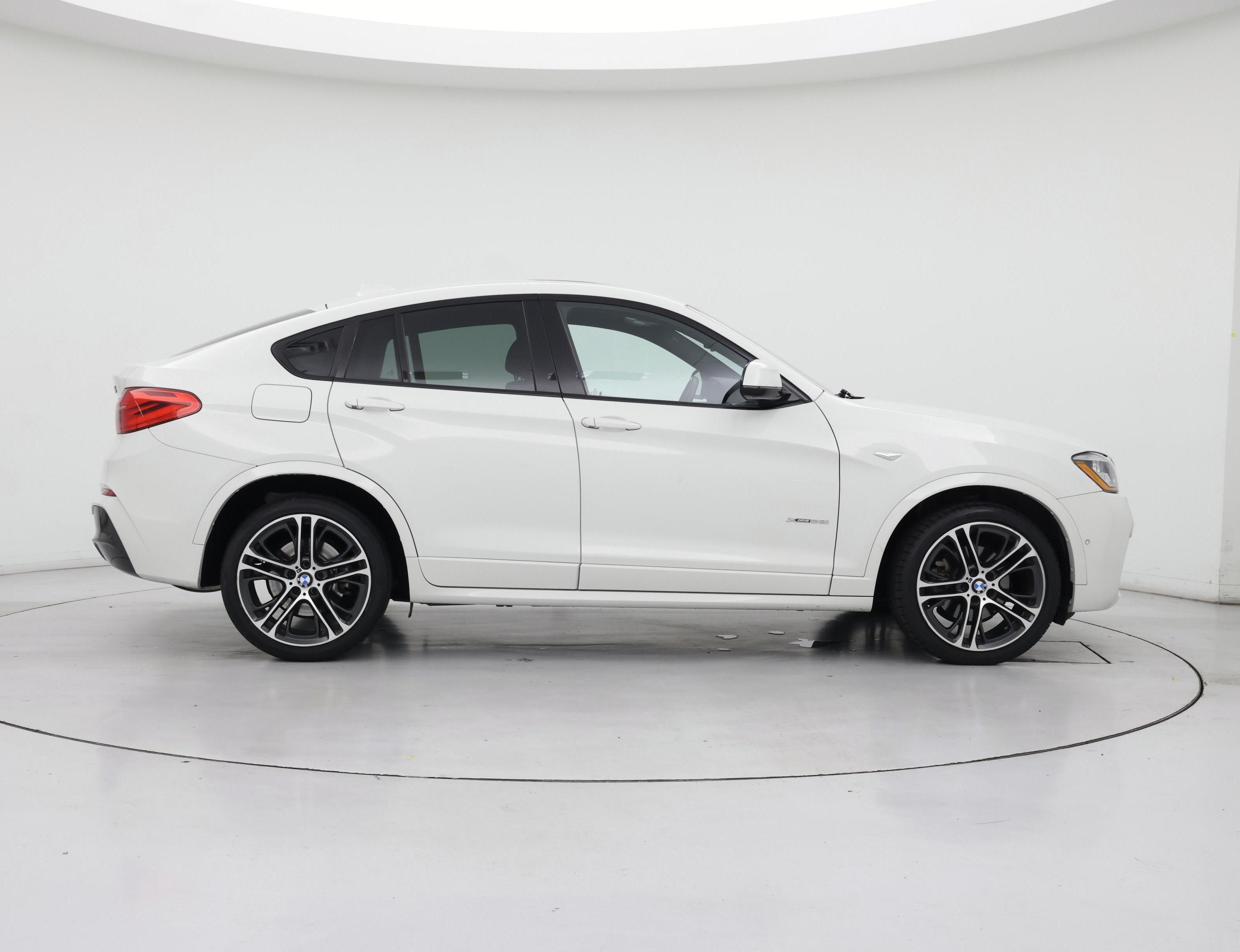 Thumbnail: 2018 BMW X4 - 7
