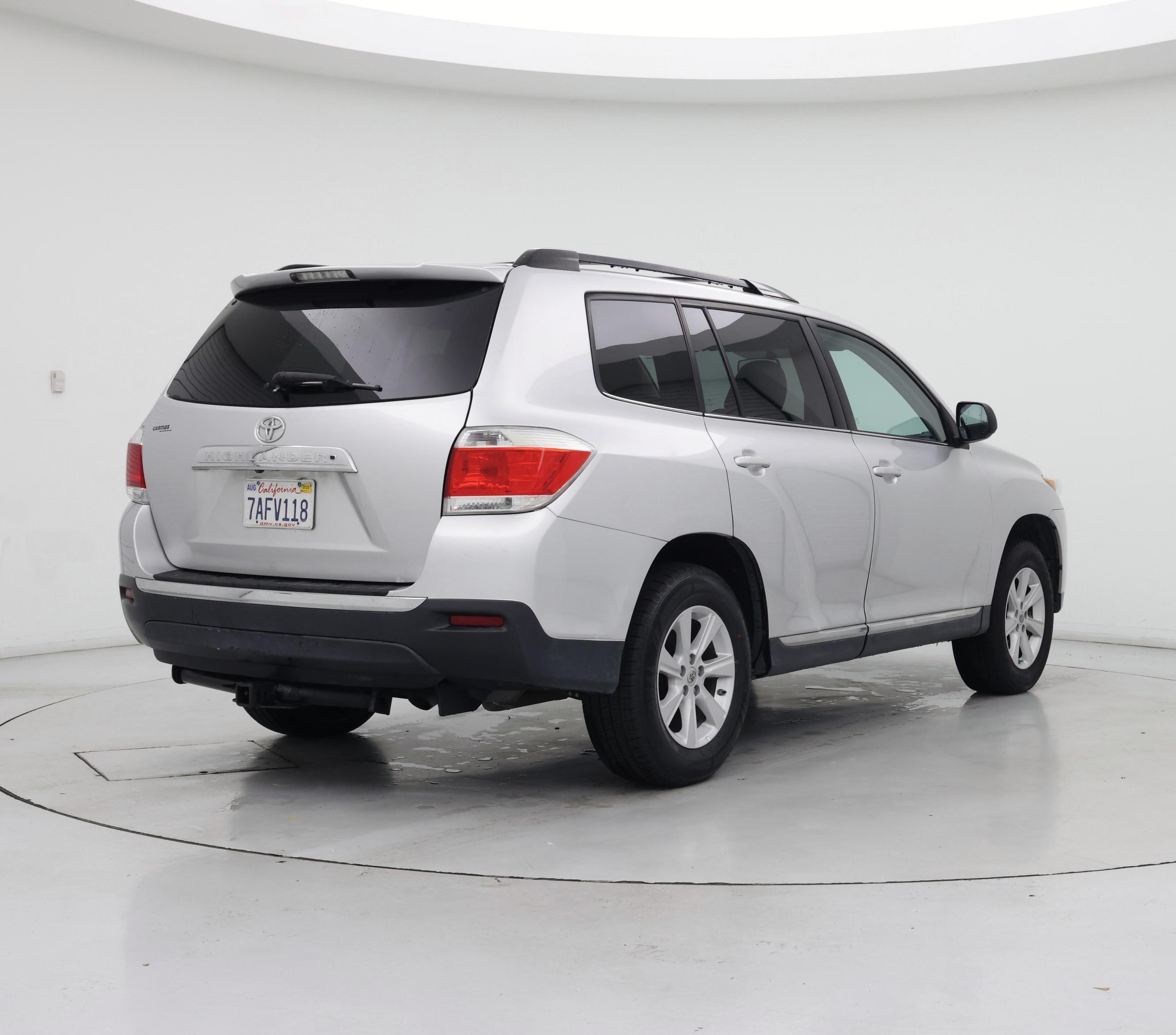 Thumbnail: 2013 Toyota Highlander - 8