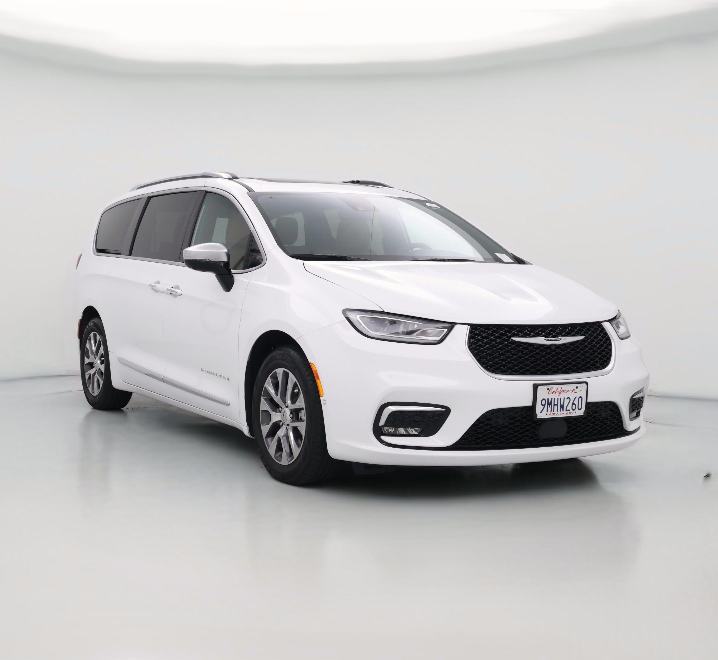 Thumbnail: 2023 Chrysler Pacifica - 1