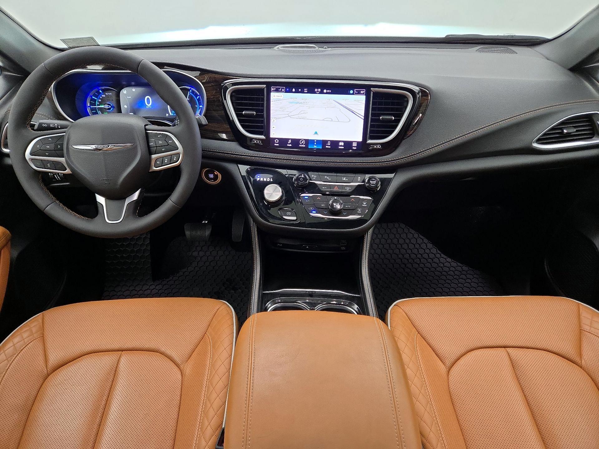 Thumbnail: 2023 Chrysler Pacifica - 9