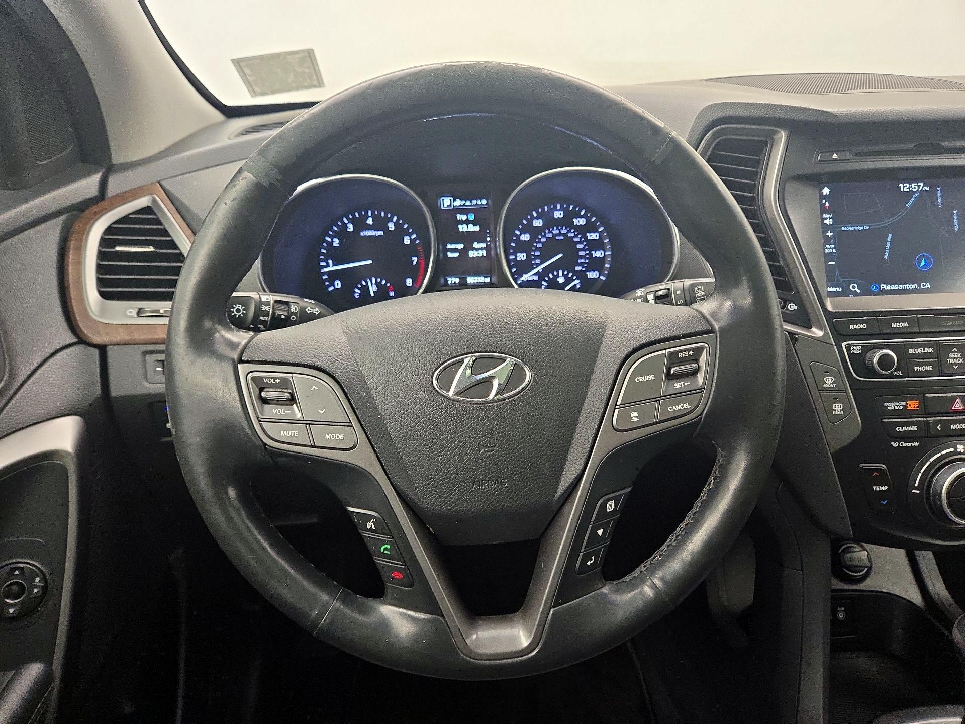 Thumbnail: 2018 Hyundai Santa Fe - 10
