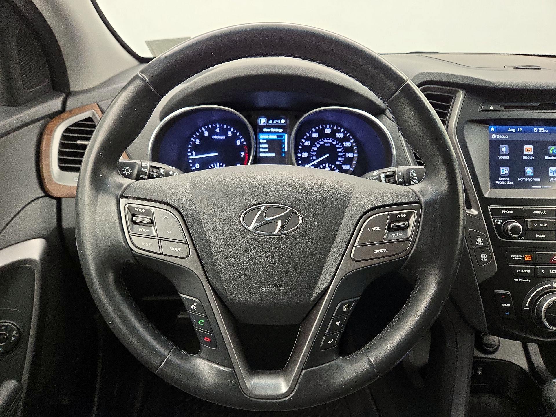 Thumbnail: 2018 Hyundai Santa Fe - 10