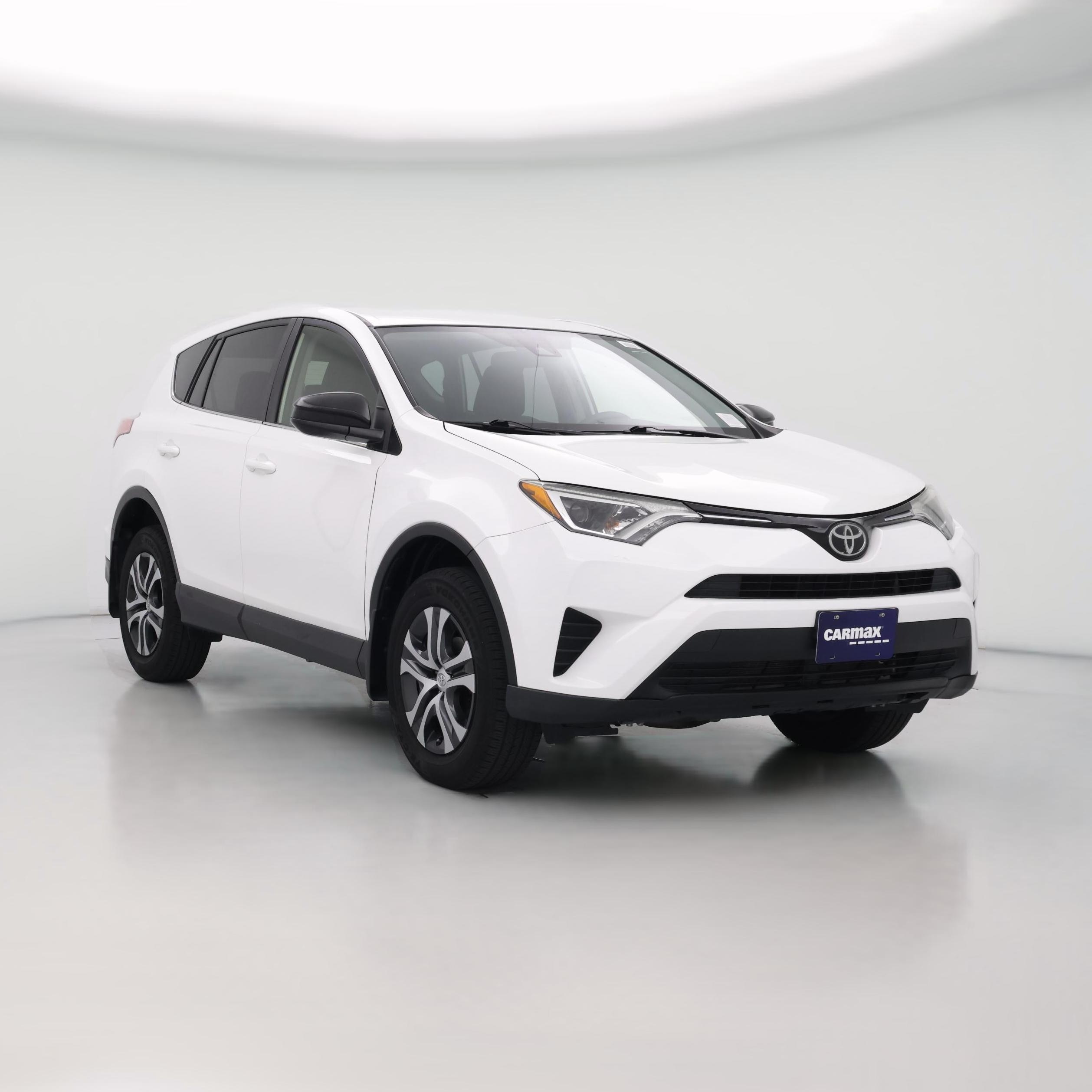Thumbnail: 2017 Toyota RAV4 - 1