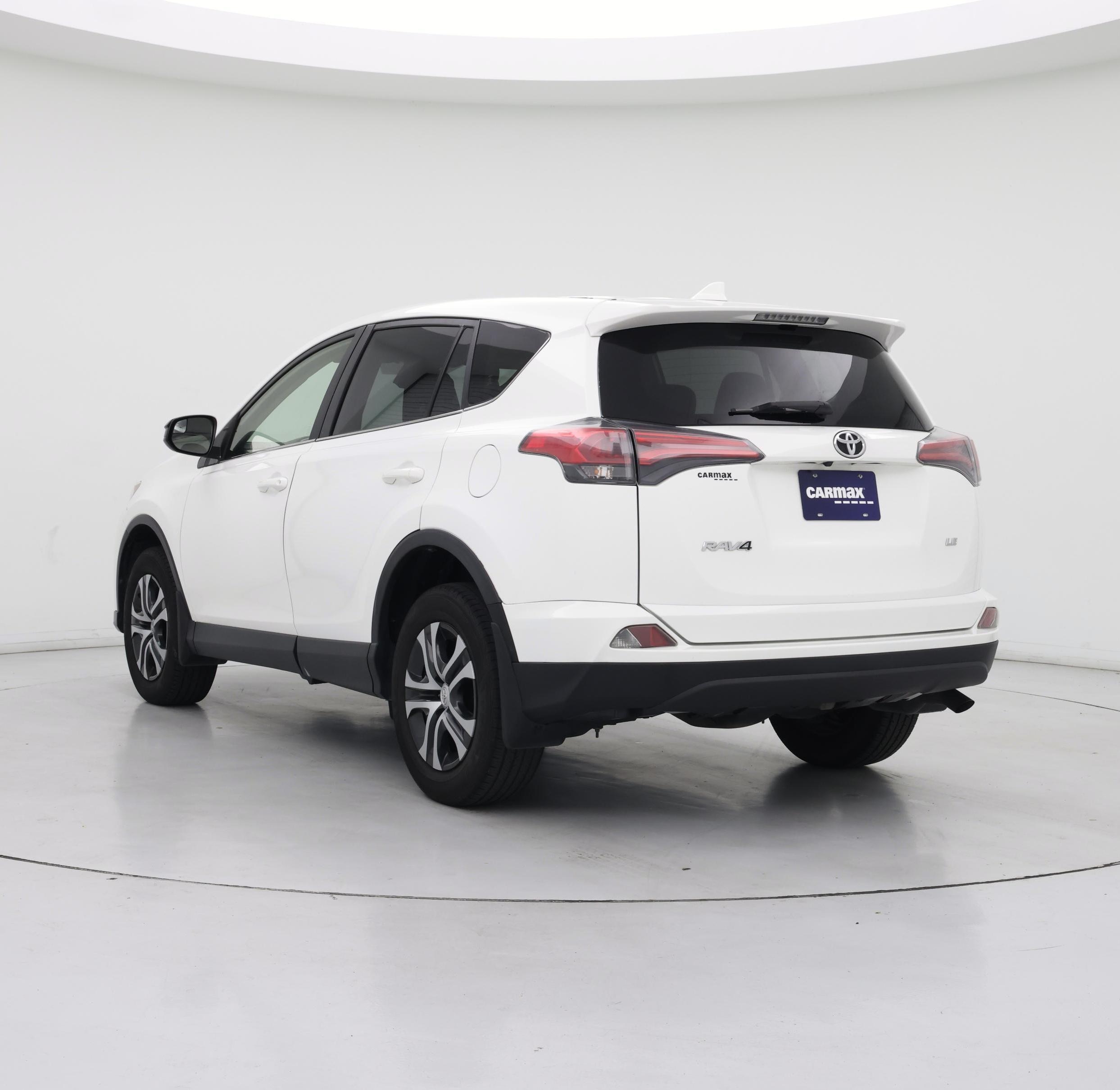 Thumbnail: 2017 Toyota RAV4 - 2