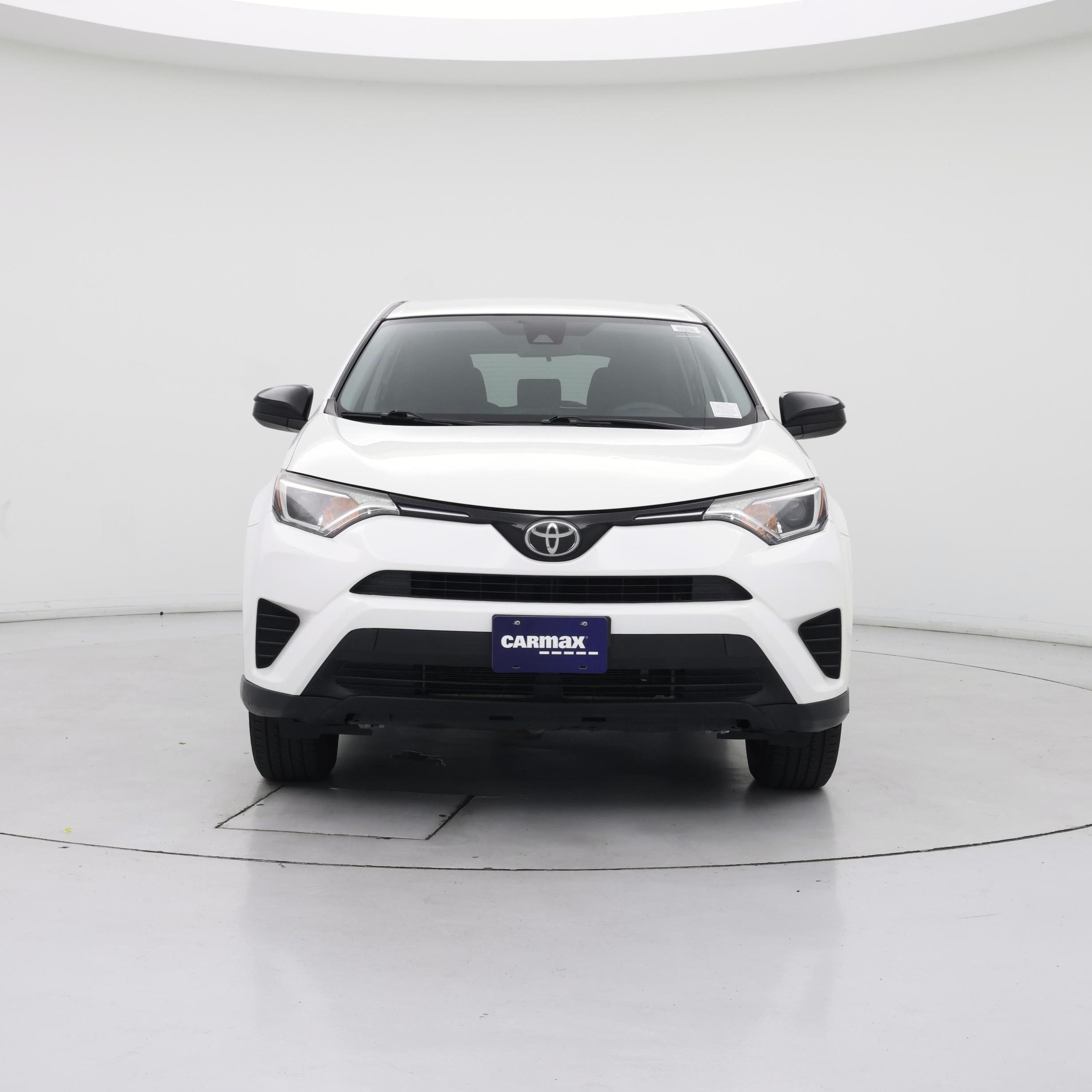 Thumbnail: 2017 Toyota RAV4 - 5
