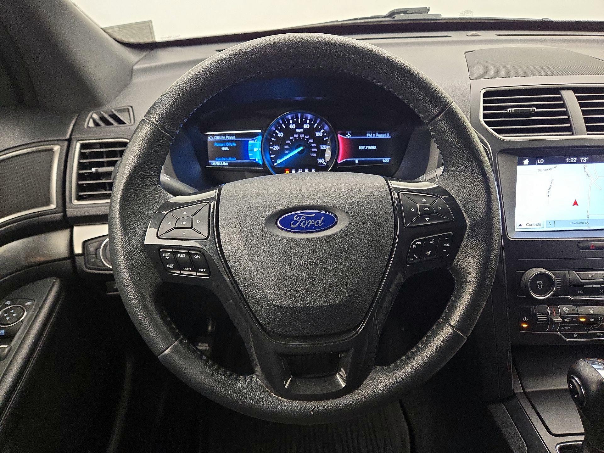 Thumbnail: 2019 Ford Explorer - 10