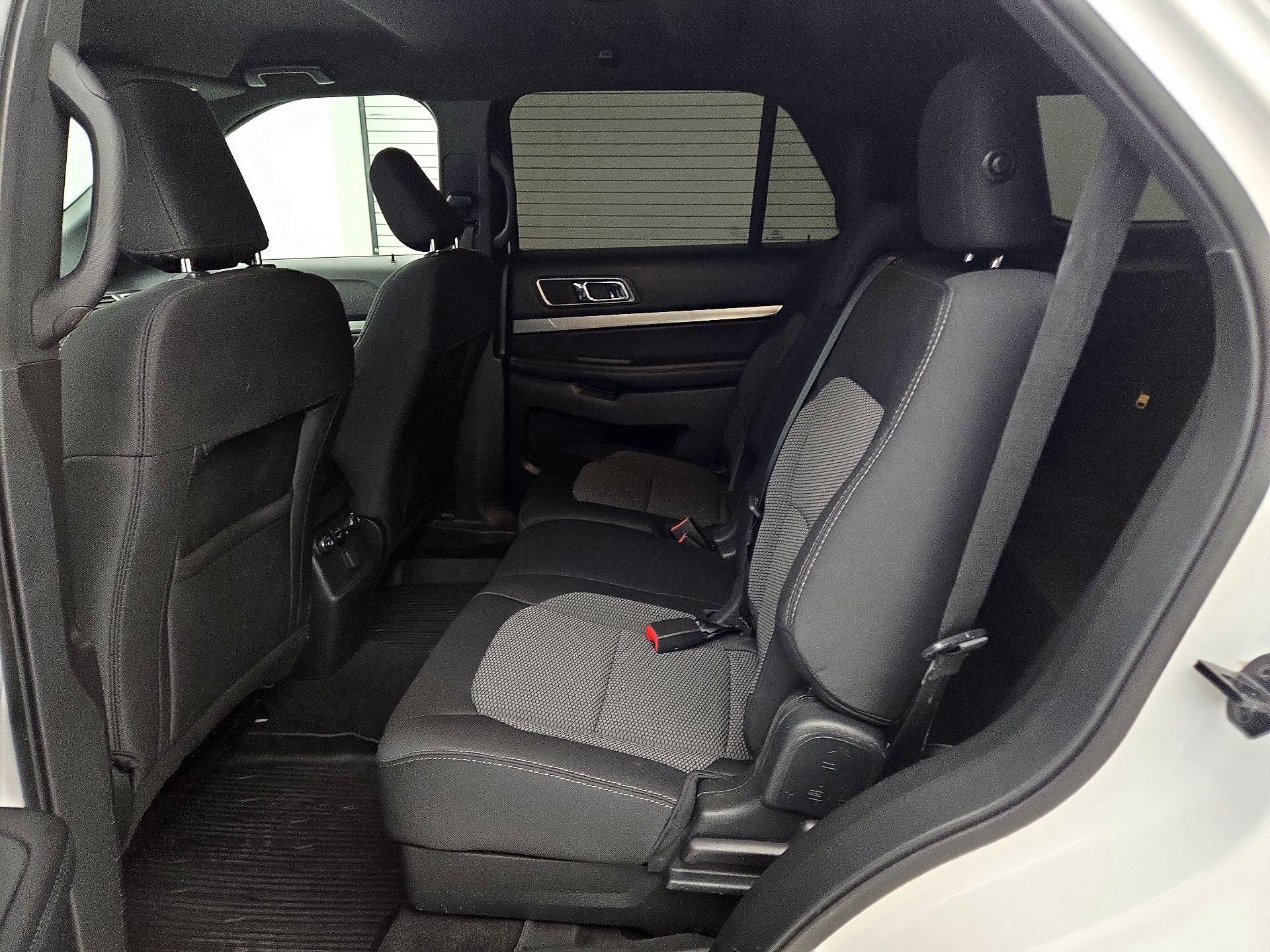 Thumbnail: 2019 Ford Explorer - 20