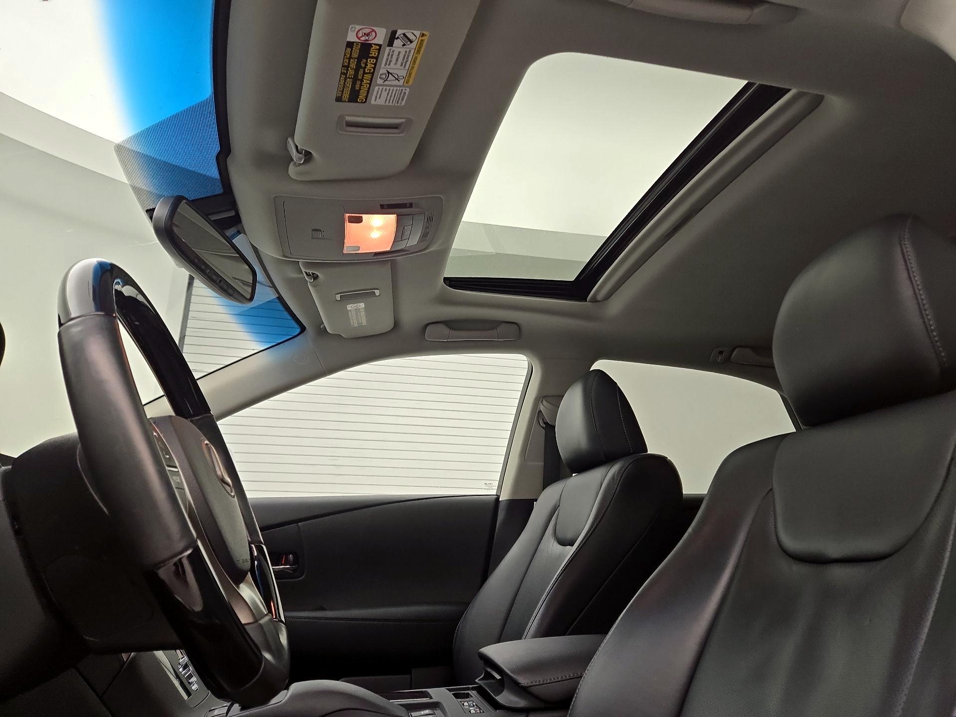 Thumbnail: 2015 Lexus RX - 18