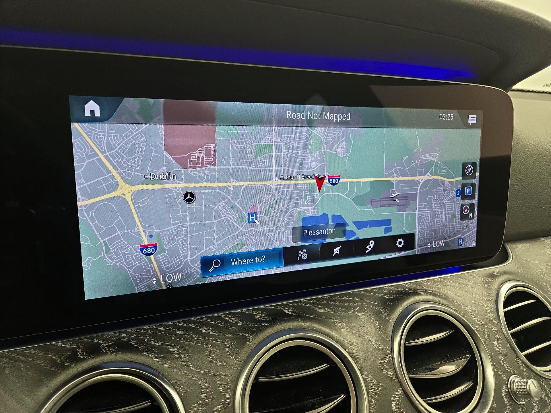 Thumbnail: 2021 Mercedes-Benz E-Class - 14