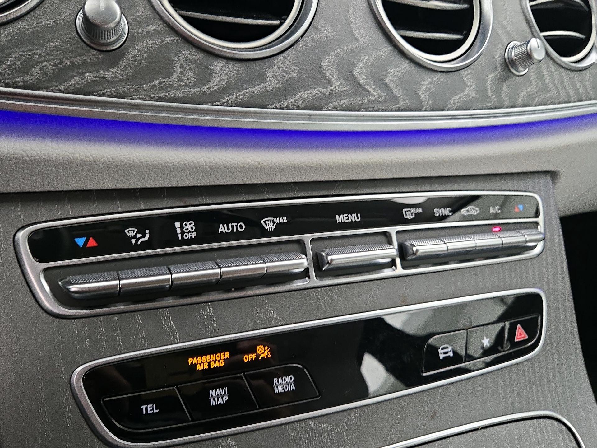 Thumbnail: 2021 Mercedes-Benz E-Class - 17