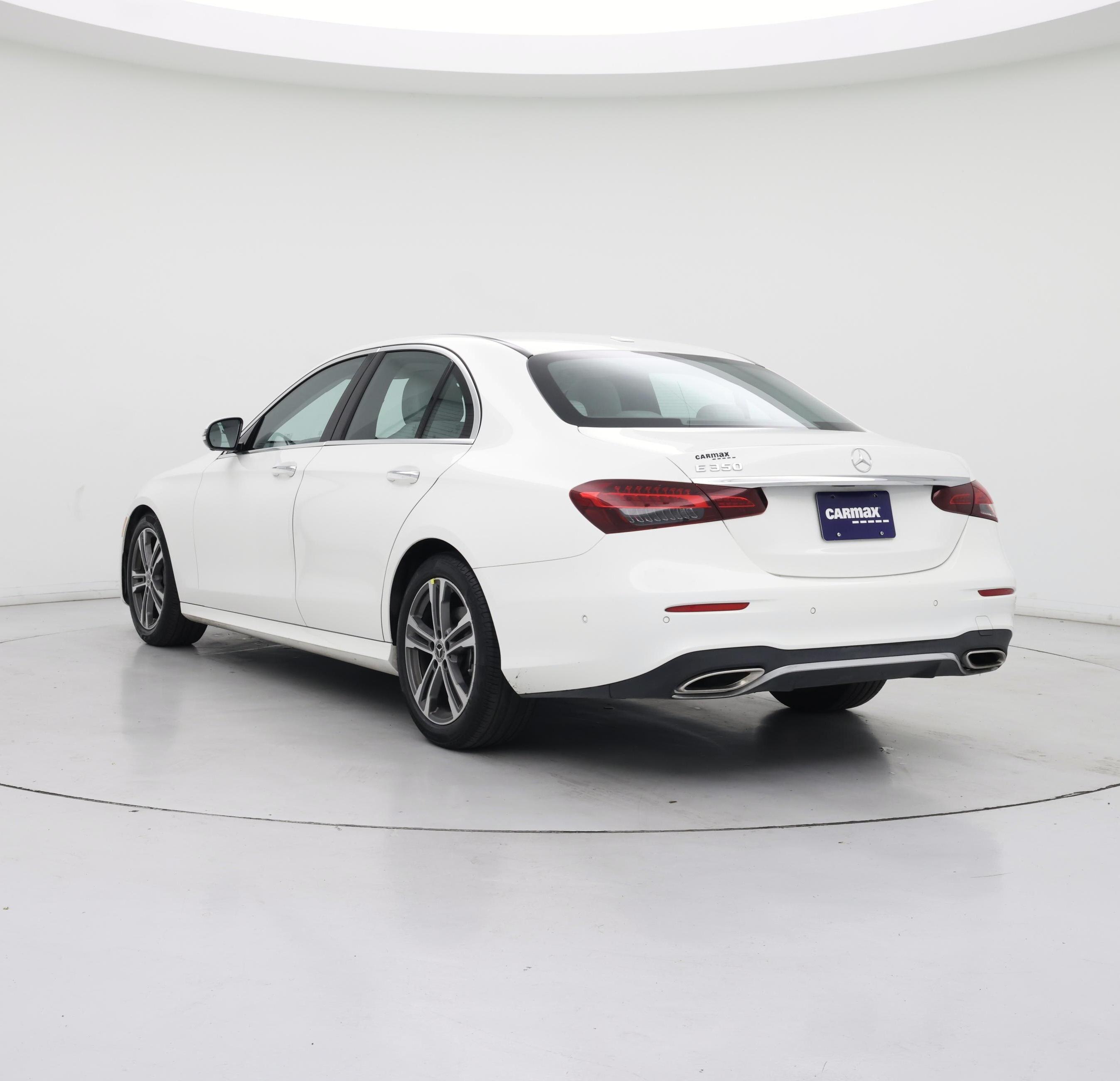 Thumbnail: 2021 Mercedes-Benz E-Class - 2