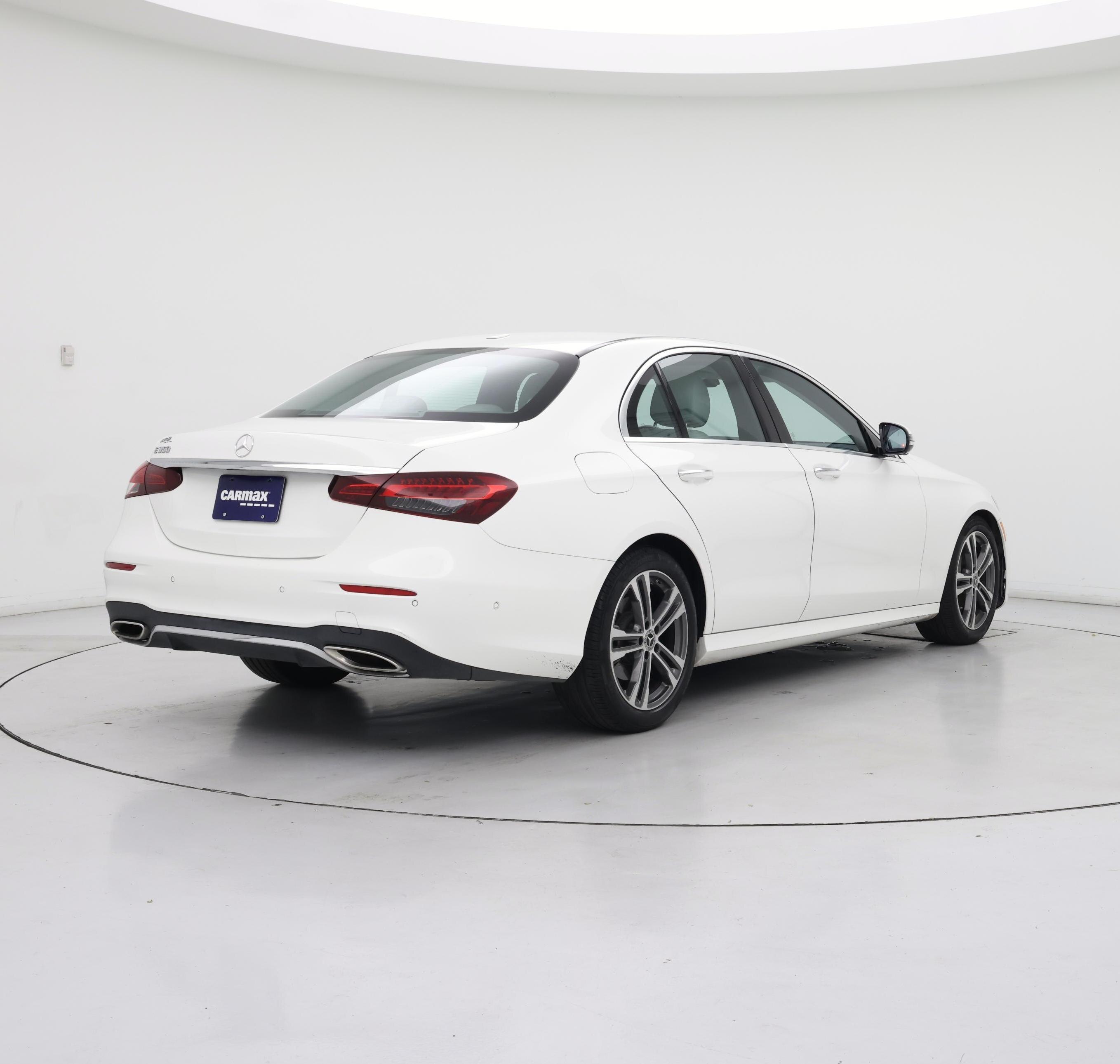 Thumbnail: 2021 Mercedes-Benz E-Class - 8
