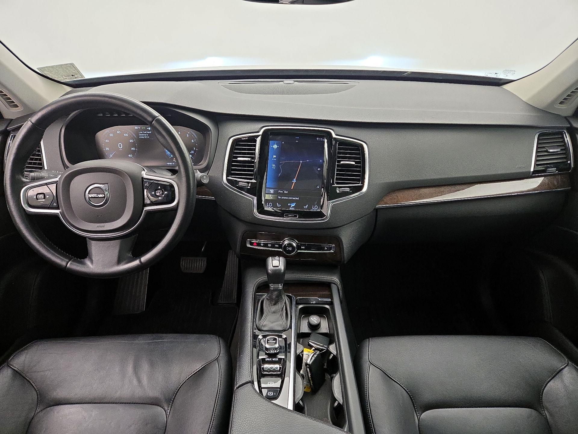 Thumbnail: 2017 Volvo XC90 - 9